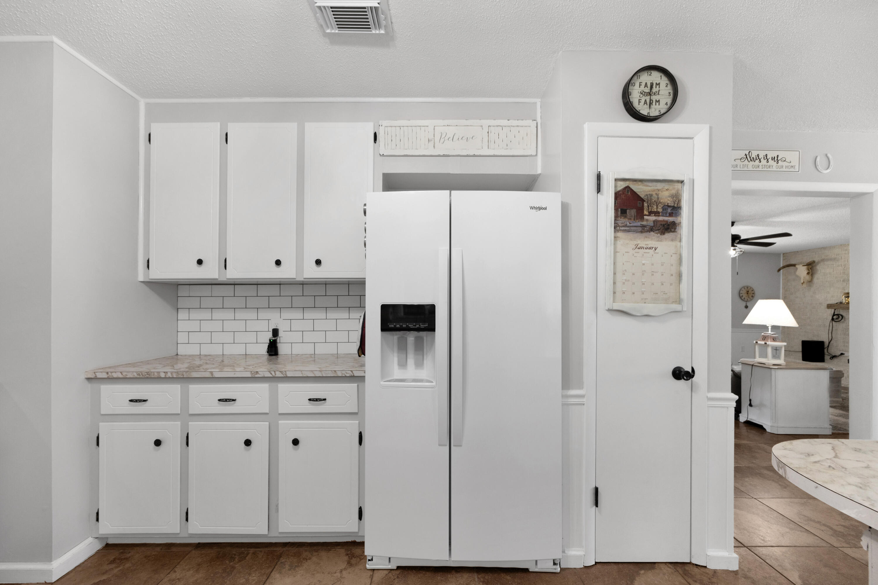 NO RECORDED SUBDIVISION - Residential