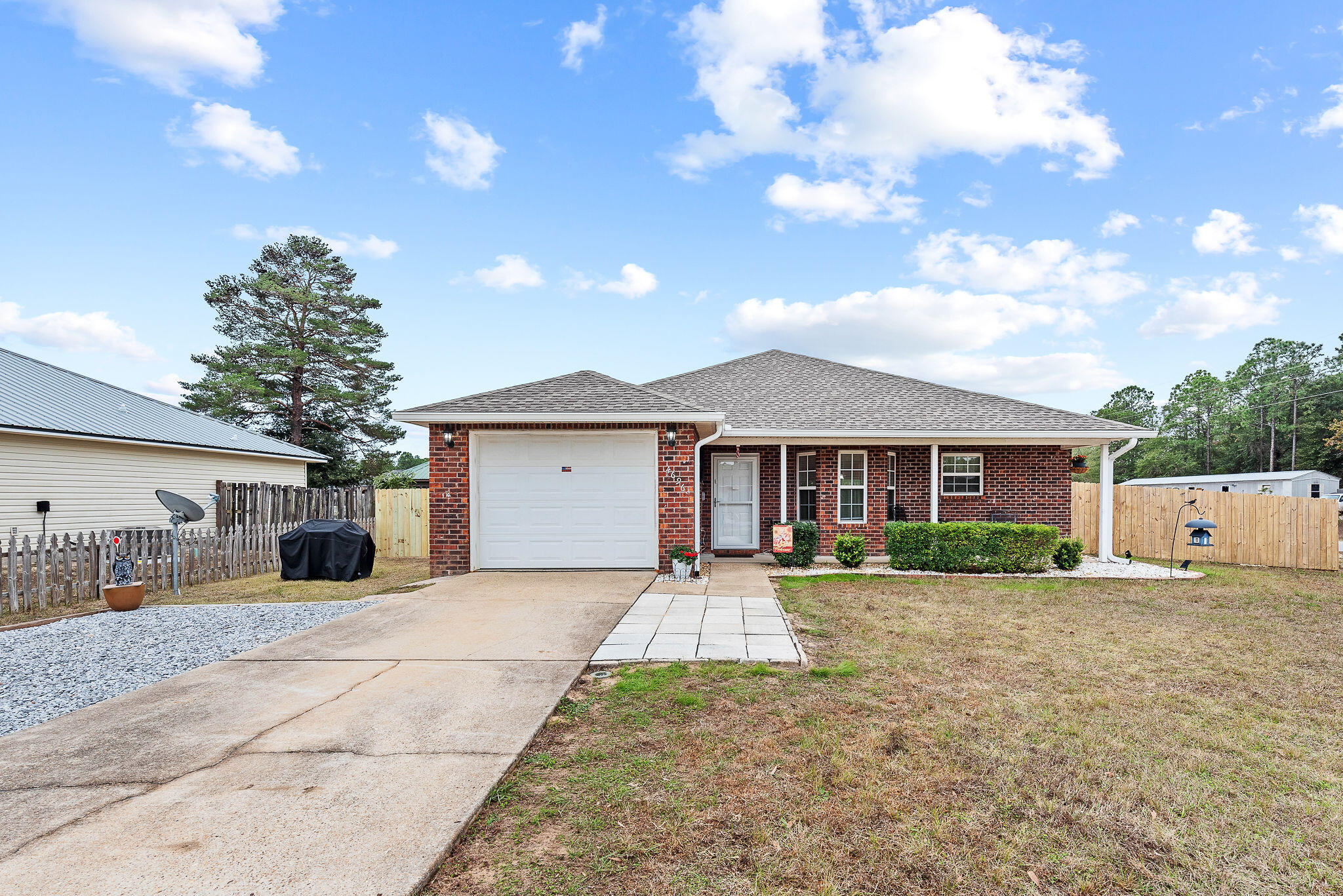 TRIPLE LAKES ESTATES - Residential