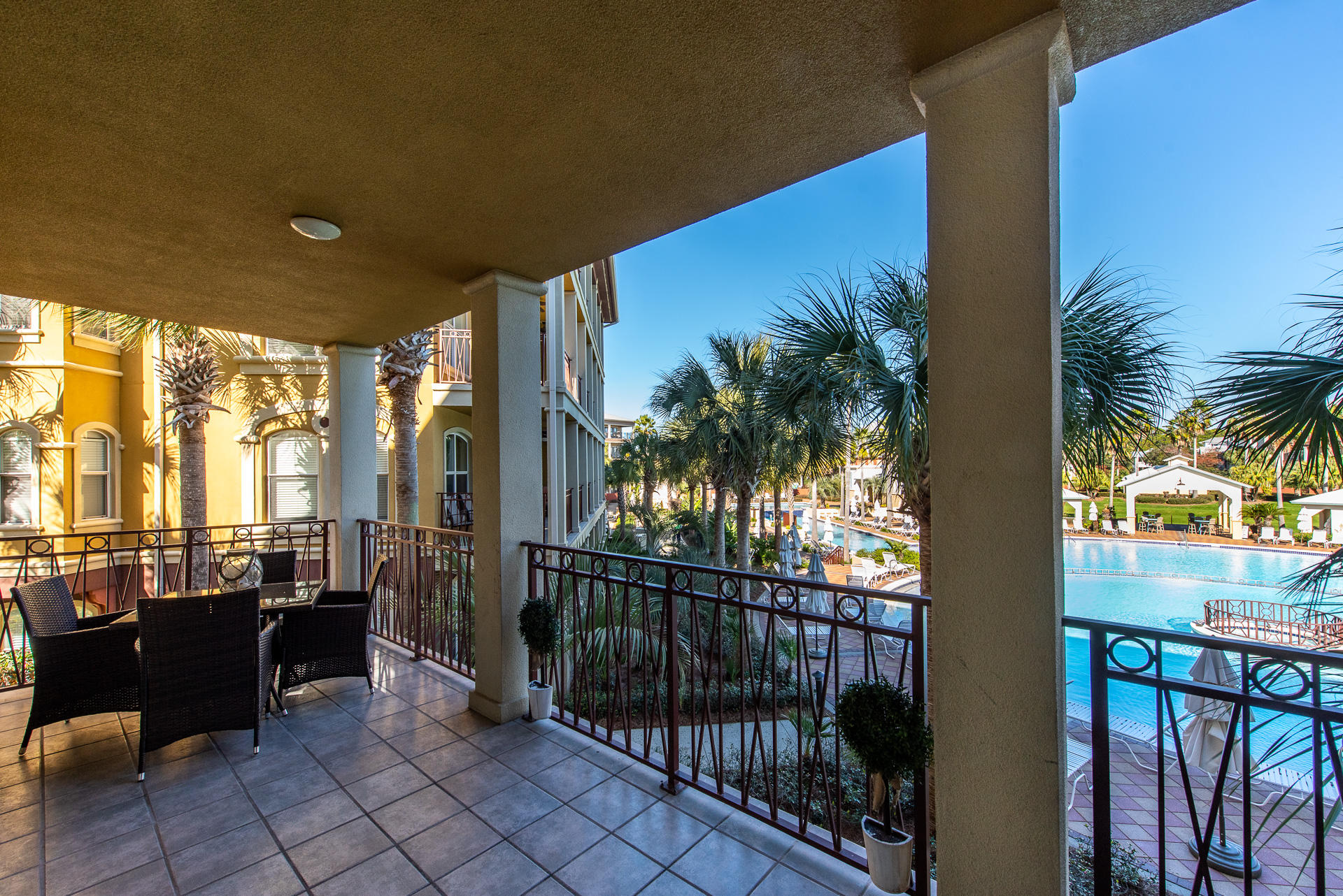 VILLAS AT SEACREST BEACH - Residential