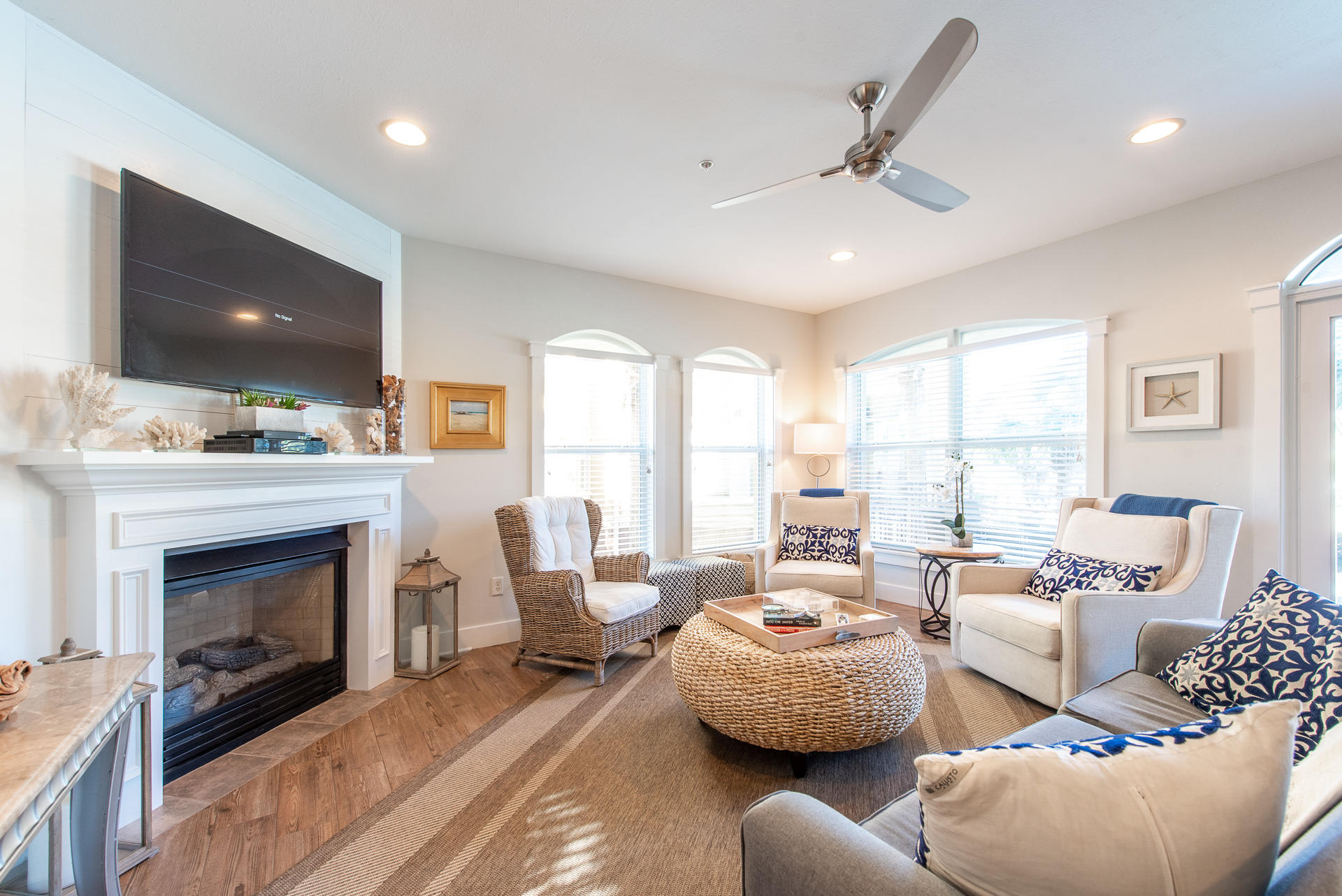 VILLAS AT SEACREST BEACH - Residential