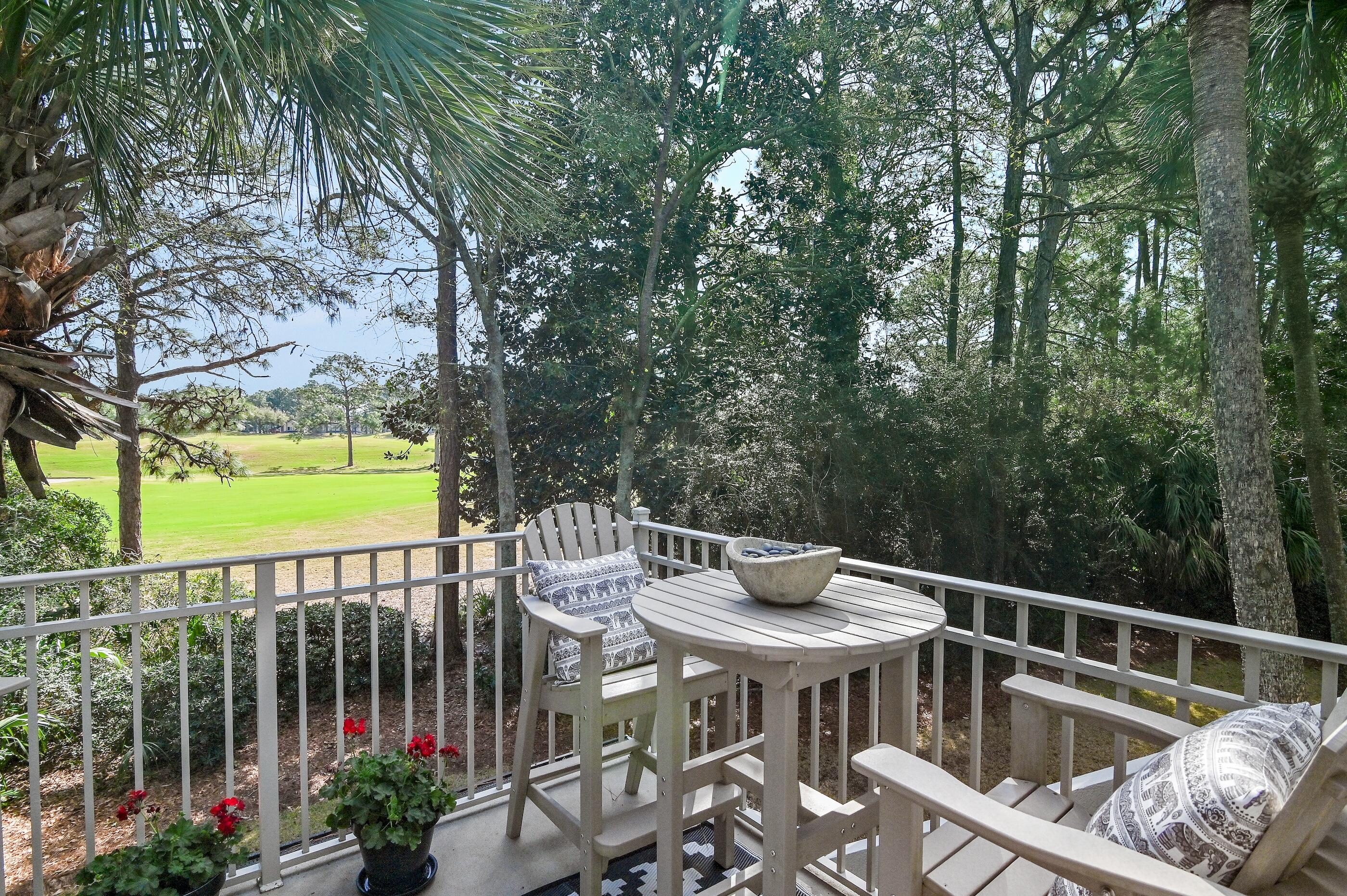 TURNBERRY VILLAS CONDO - Residential