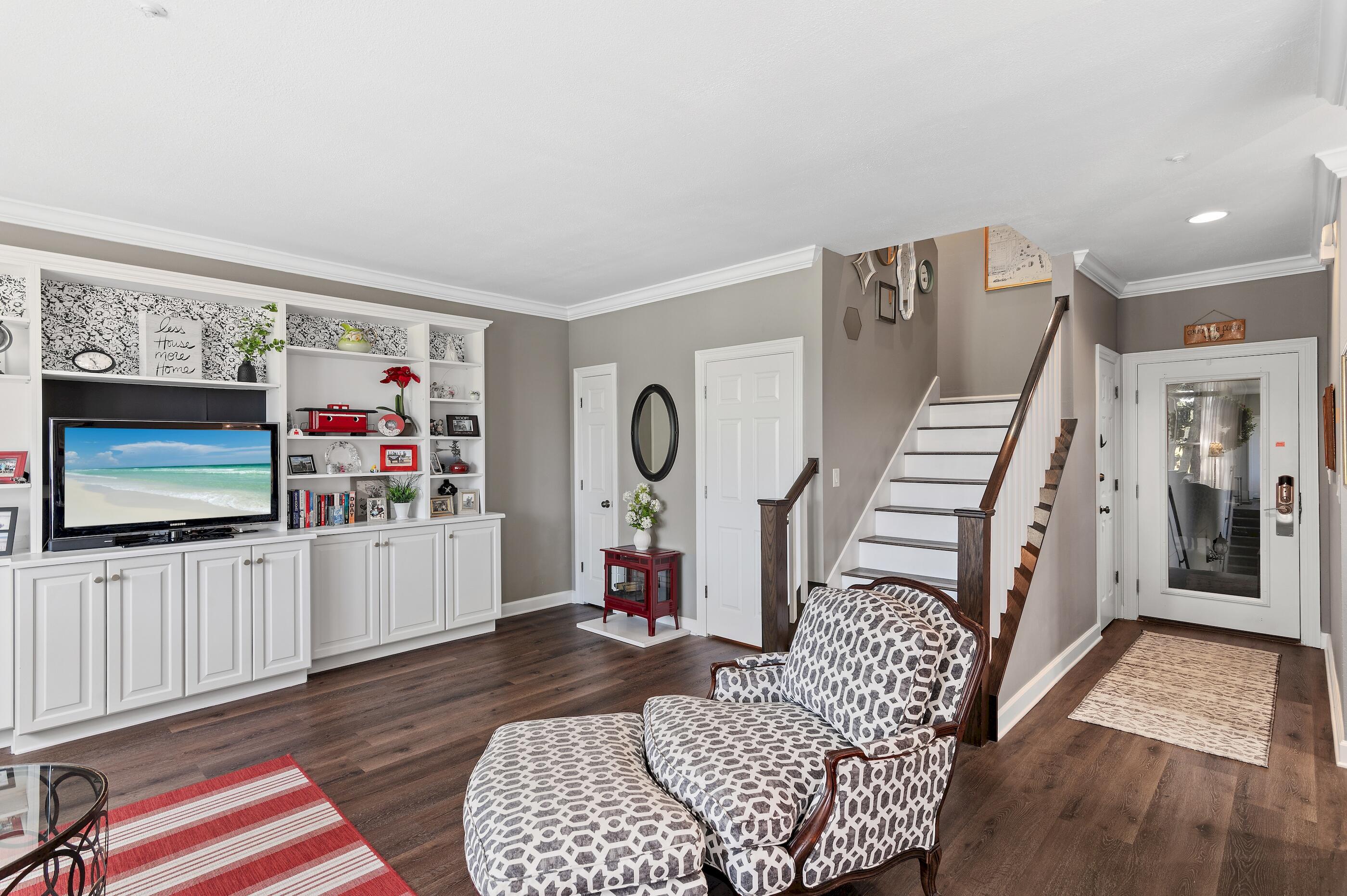 TURNBERRY VILLAS CONDO - Residential
