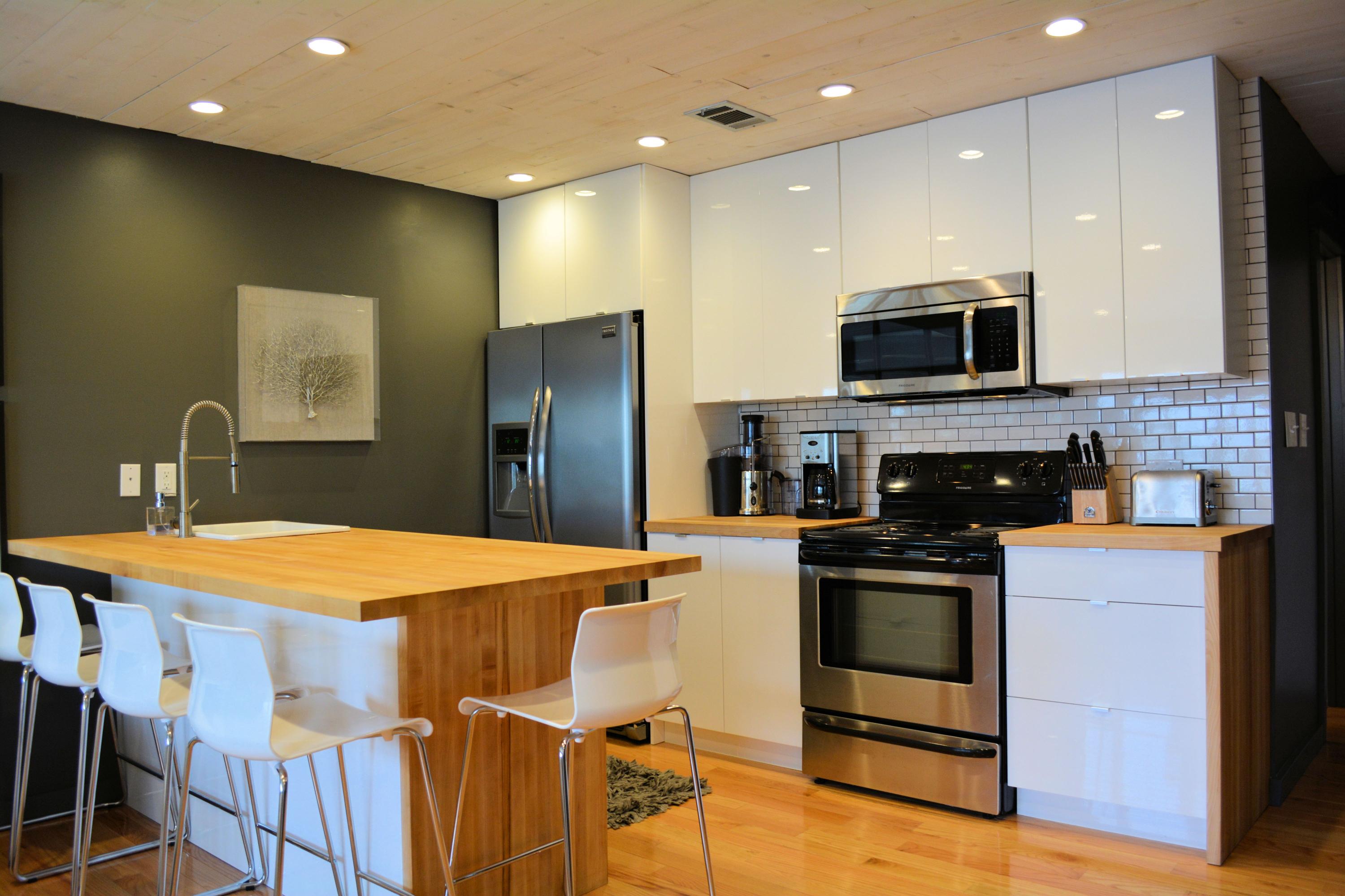 HIDDEN BEACH VILLAS CONDO - Residential