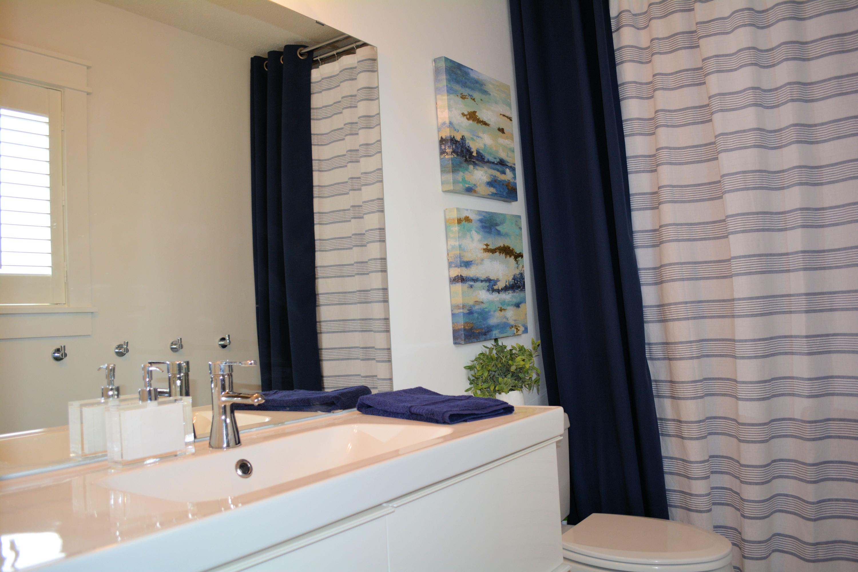 HIDDEN BEACH VILLAS CONDO - Residential