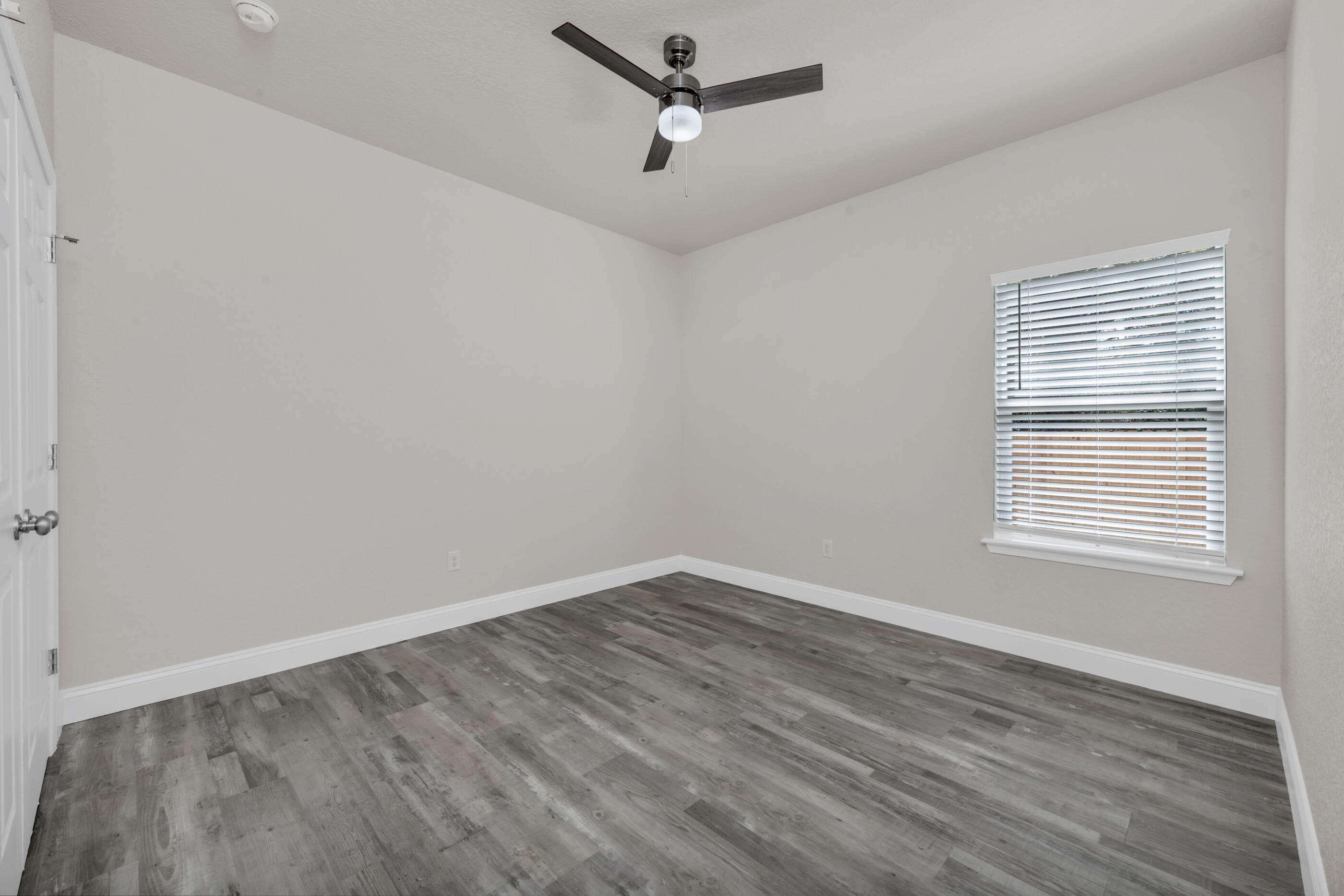 CRESTVIEW - Residential