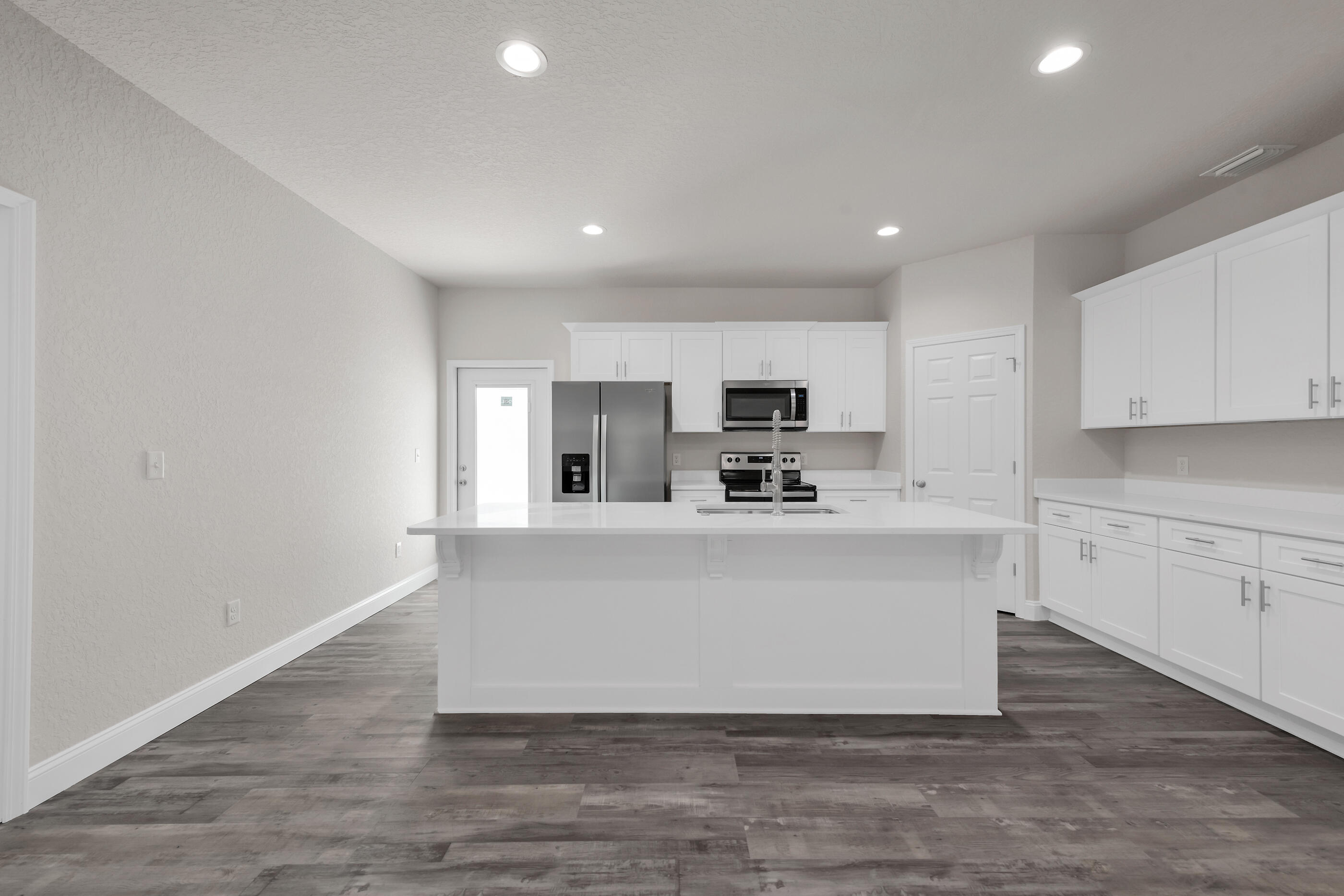 CRESTVIEW - Residential