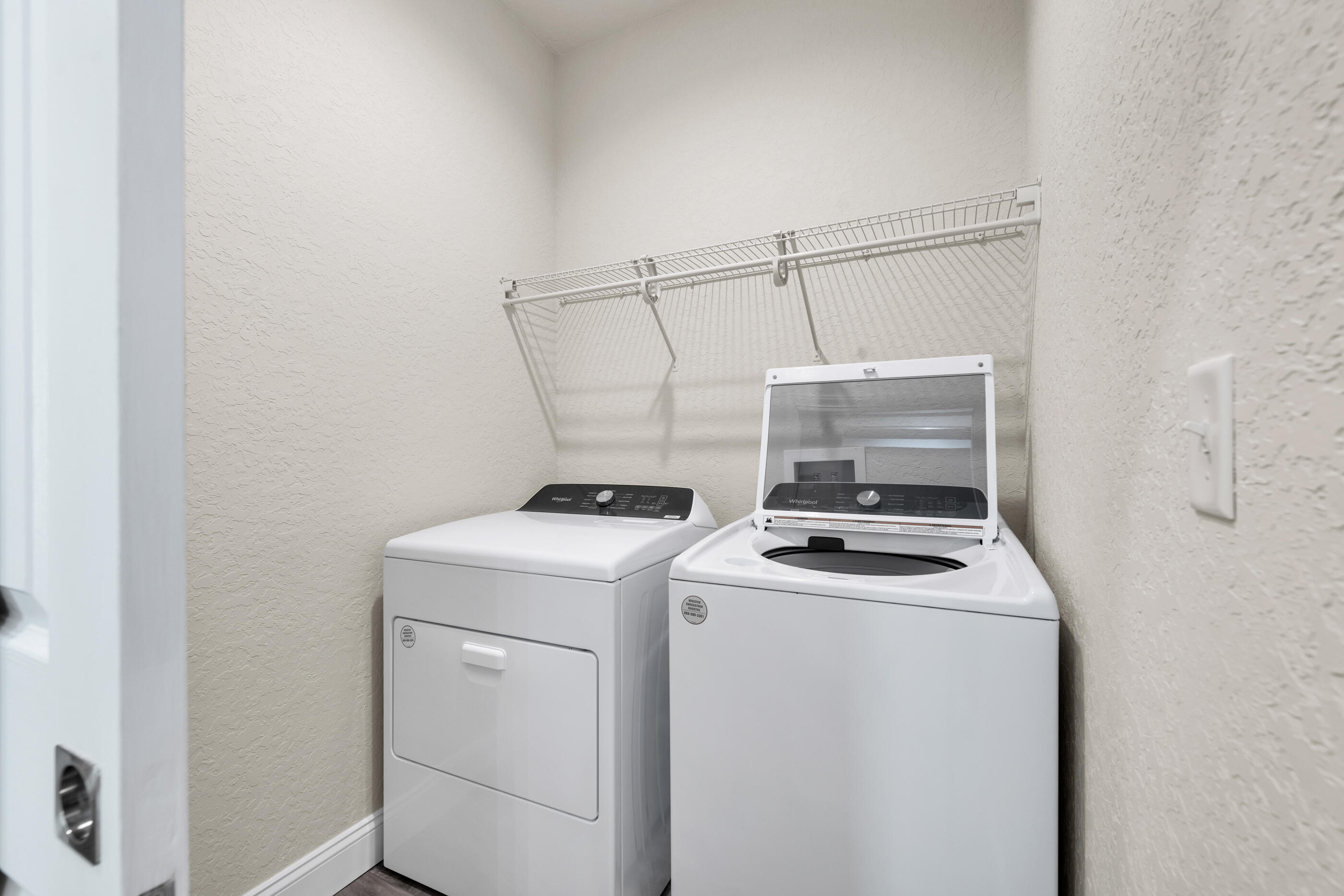 CRESTVIEW - Residential