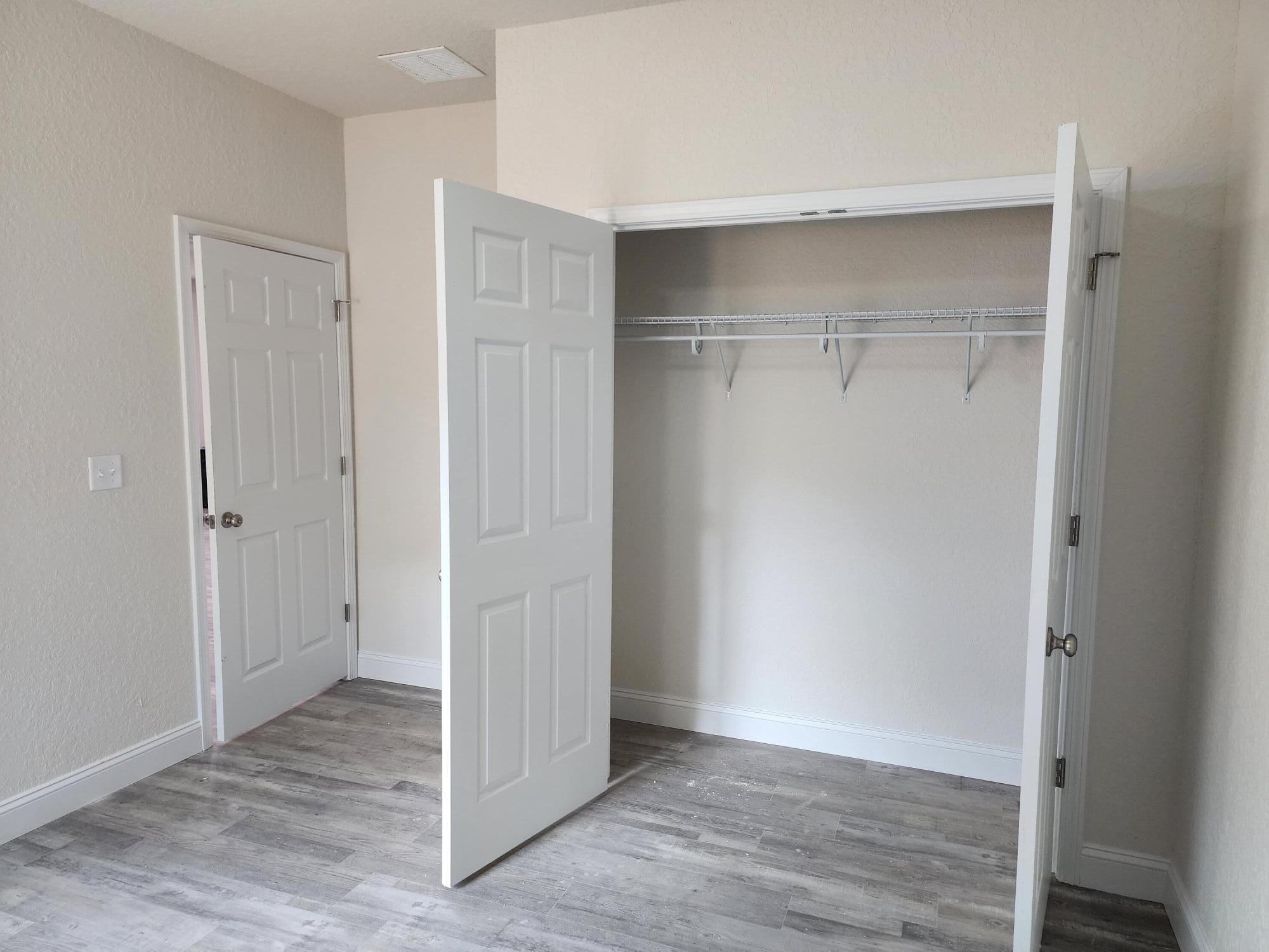 CRESTVIEW - Residential