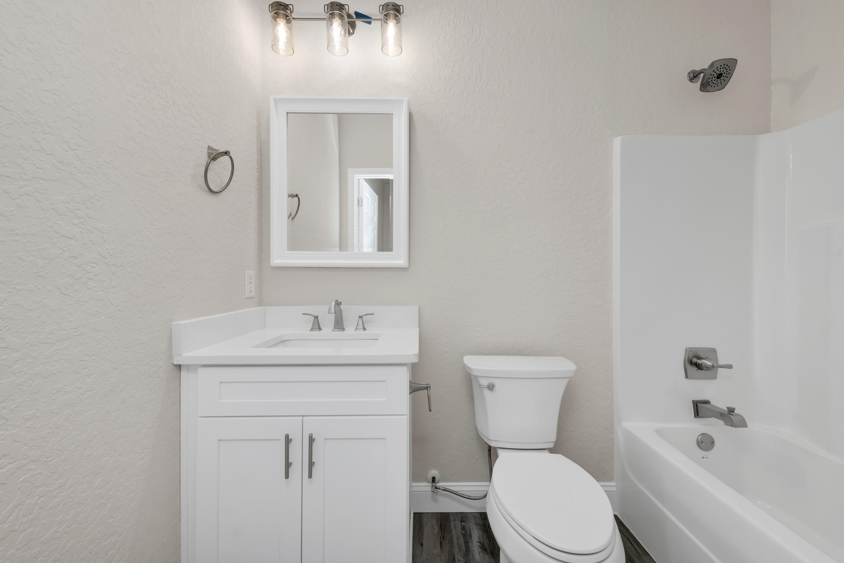 CRESTVIEW - Residential