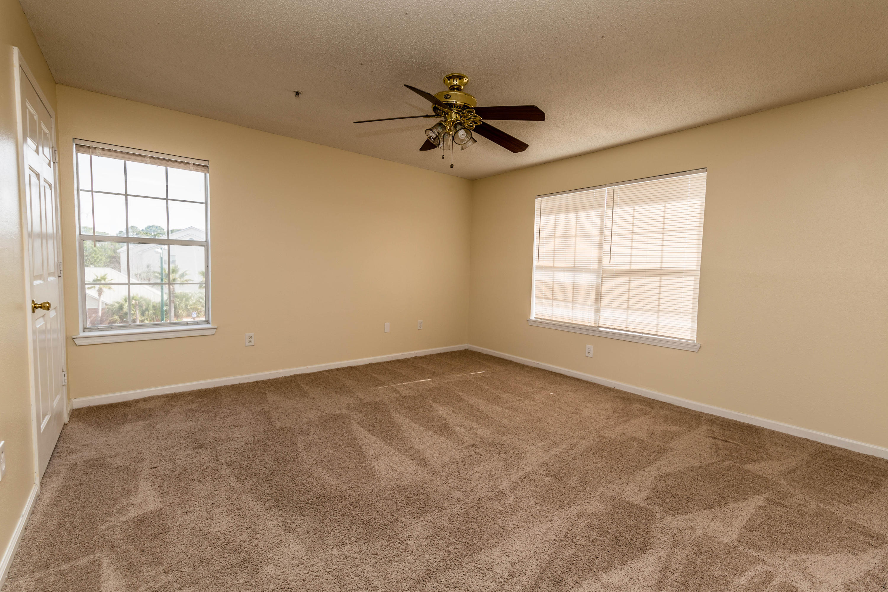 INDIAN LAKE - Residential