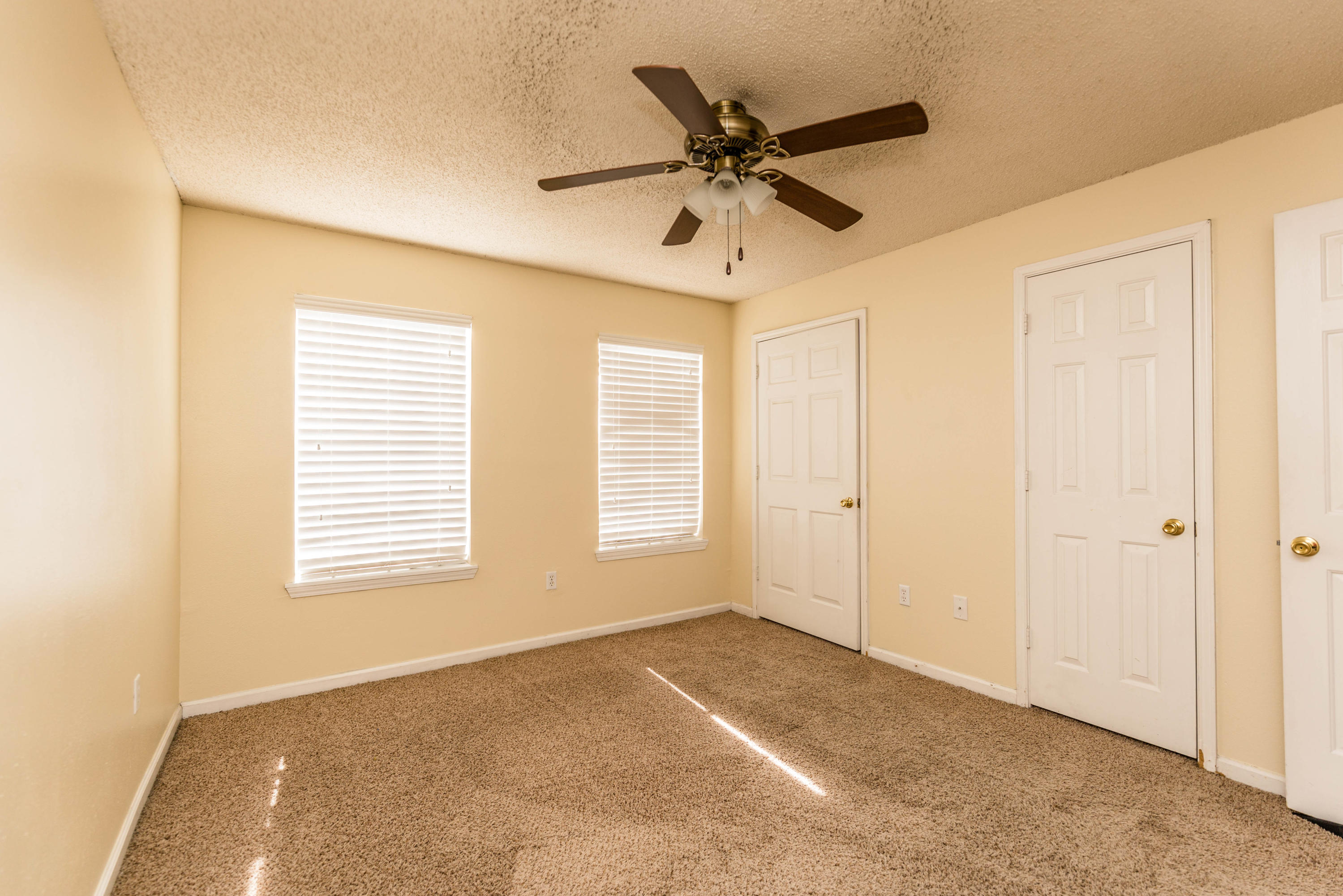 INDIAN LAKE - Residential