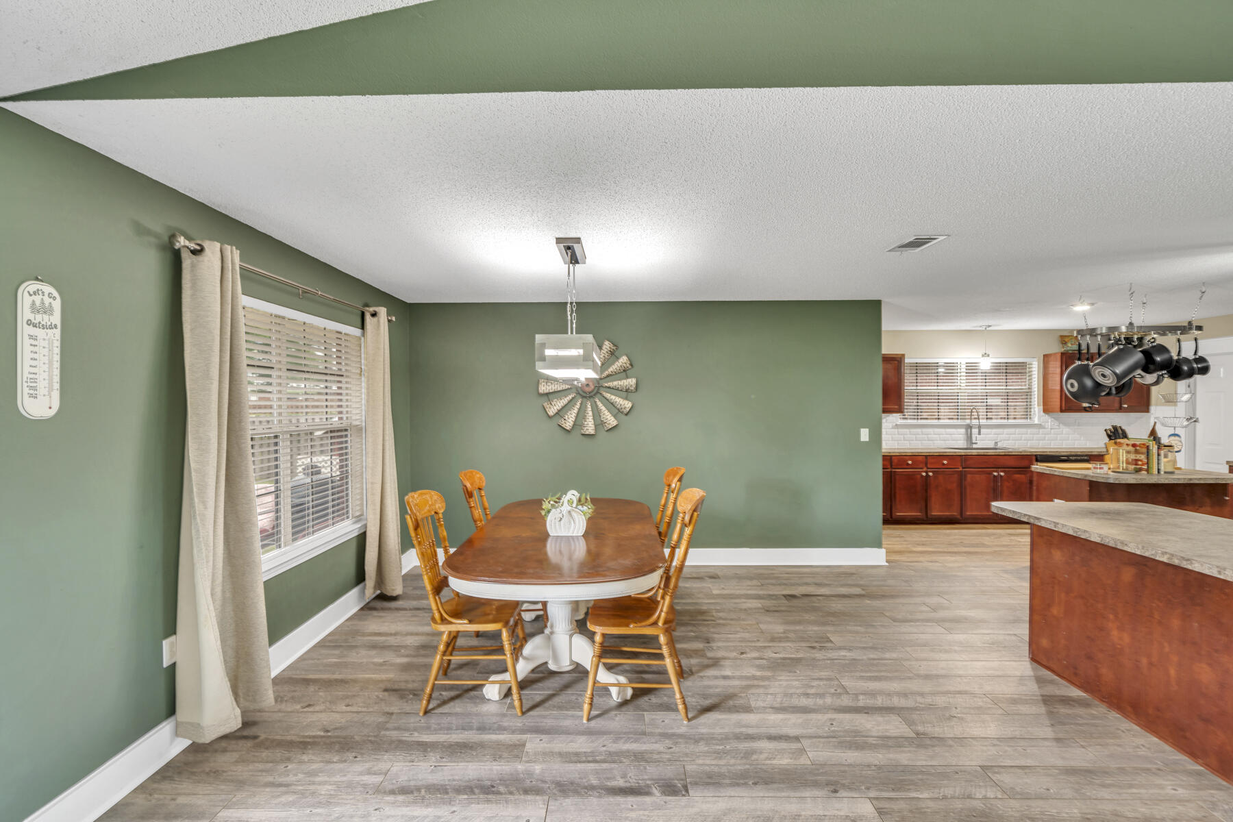 LEE FARMS PH I - Residential