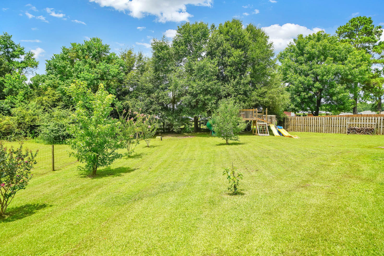 LEE FARMS PH I - Residential