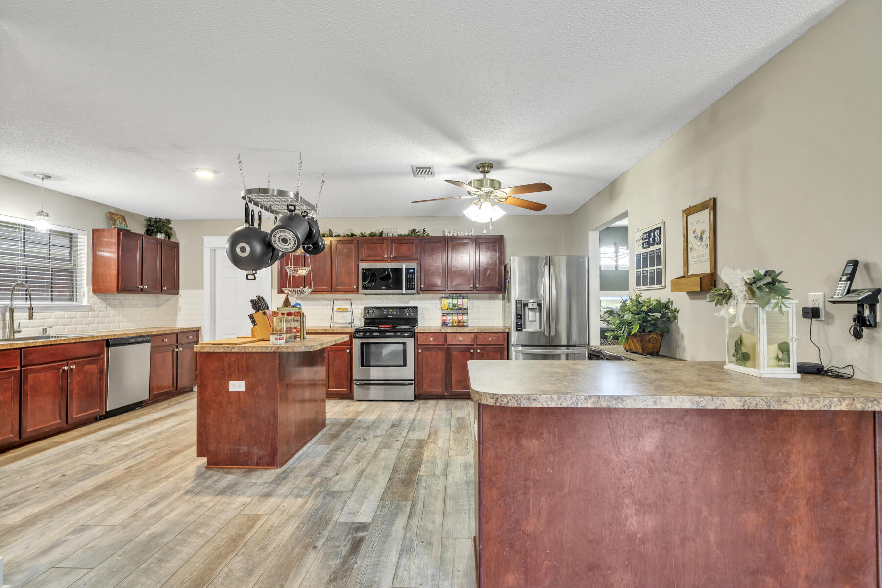 LEE FARMS PH I - Residential