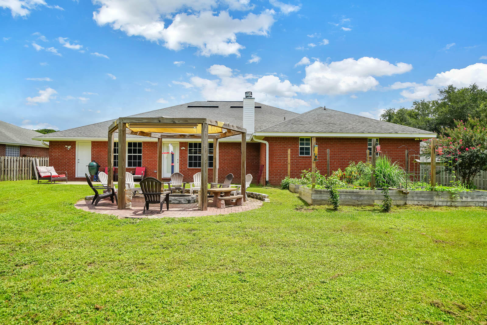 LEE FARMS PH I - Residential