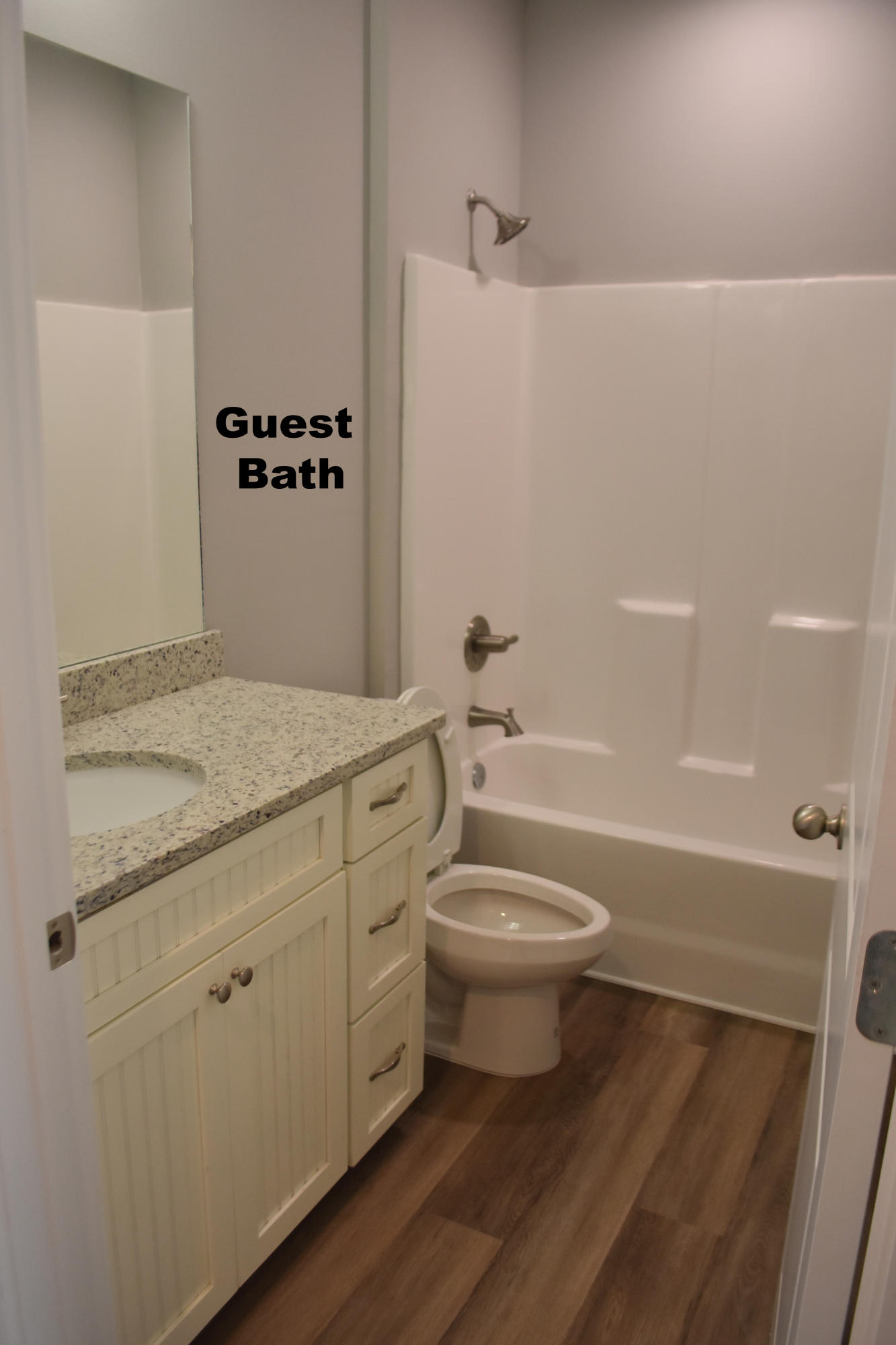 OAKFIELD ESTATES - Residential Lease