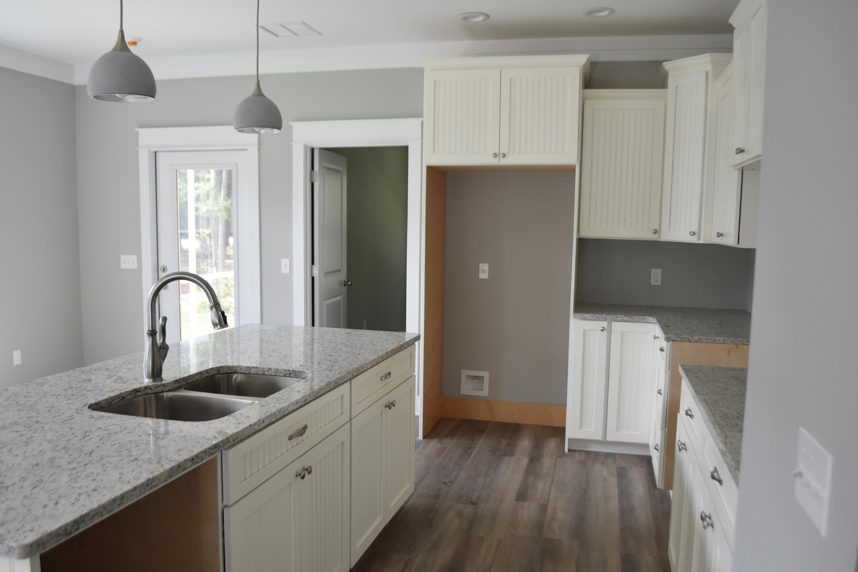 OAKFIELD ESTATES - Residential Lease