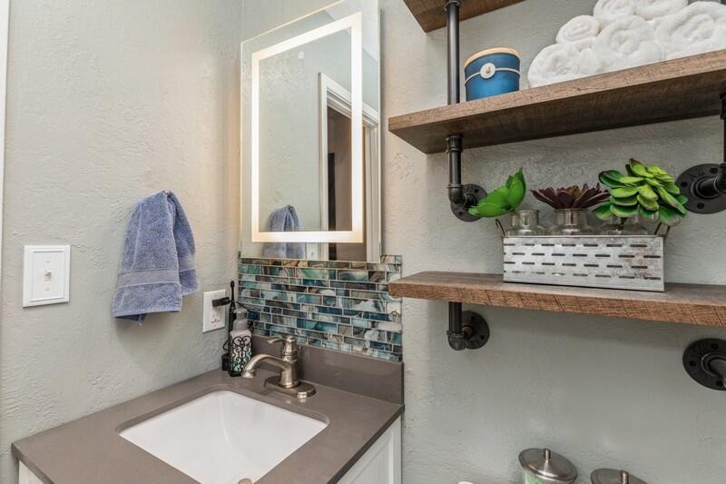 CREEKSIDE 2 - Residential