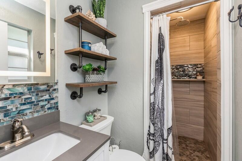 CREEKSIDE 2 - Residential