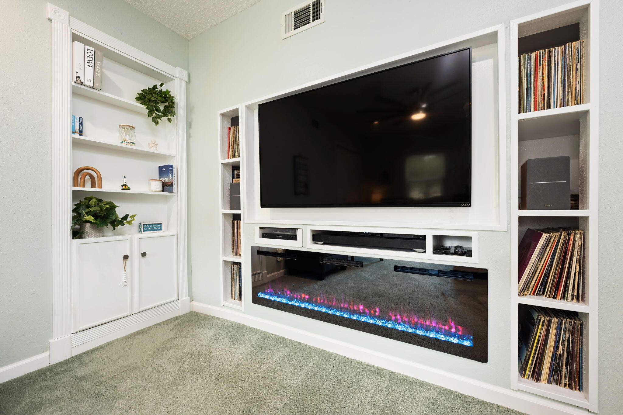 GARNIERS BEACH 2ND - Residential