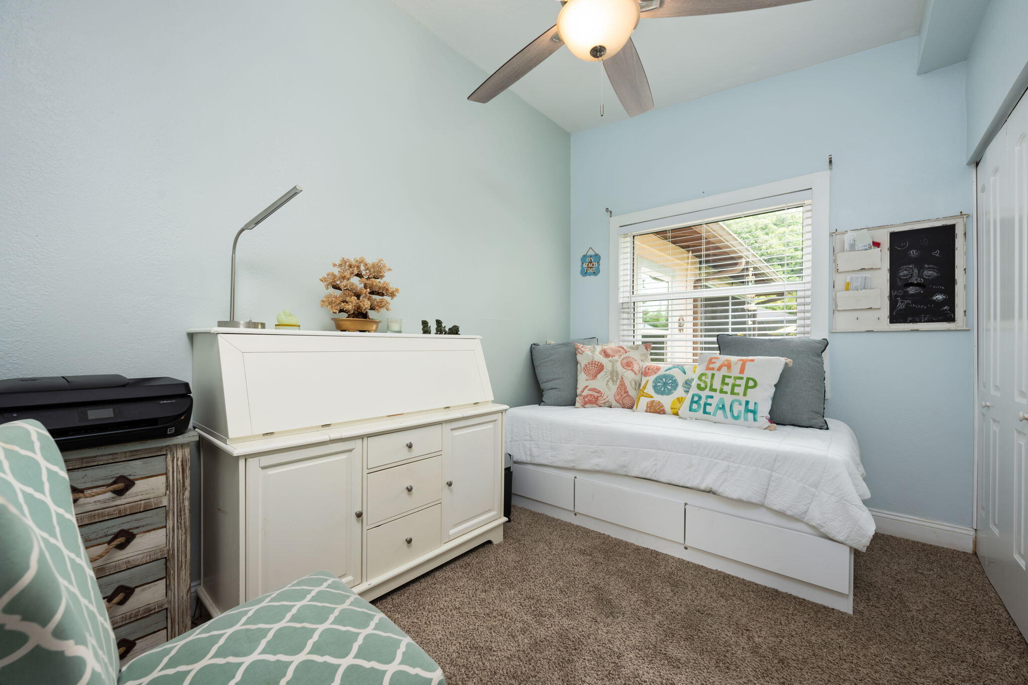 GARNIERS BEACH 2ND - Residential