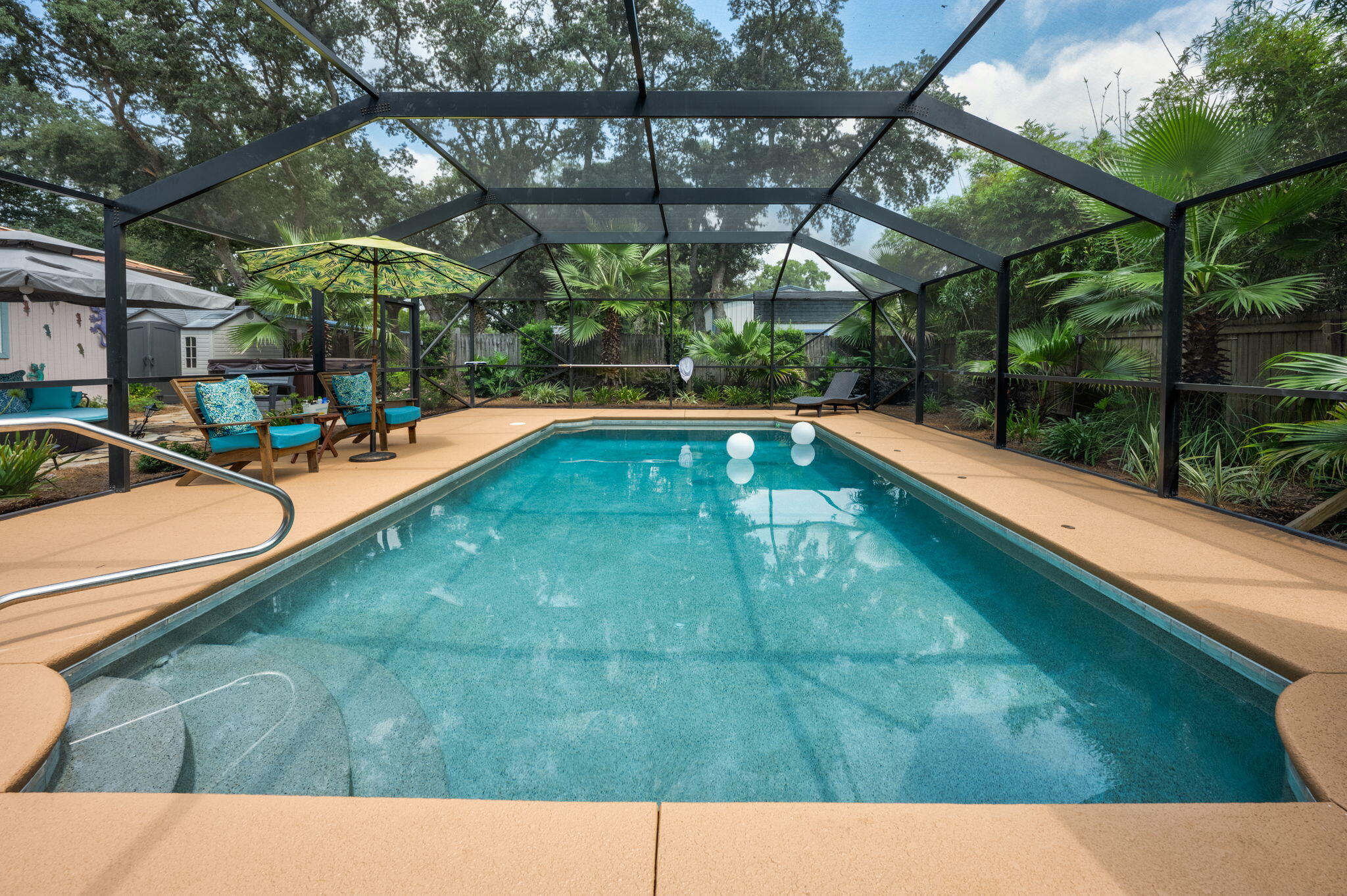 GARNIERS BEACH 2ND - Residential