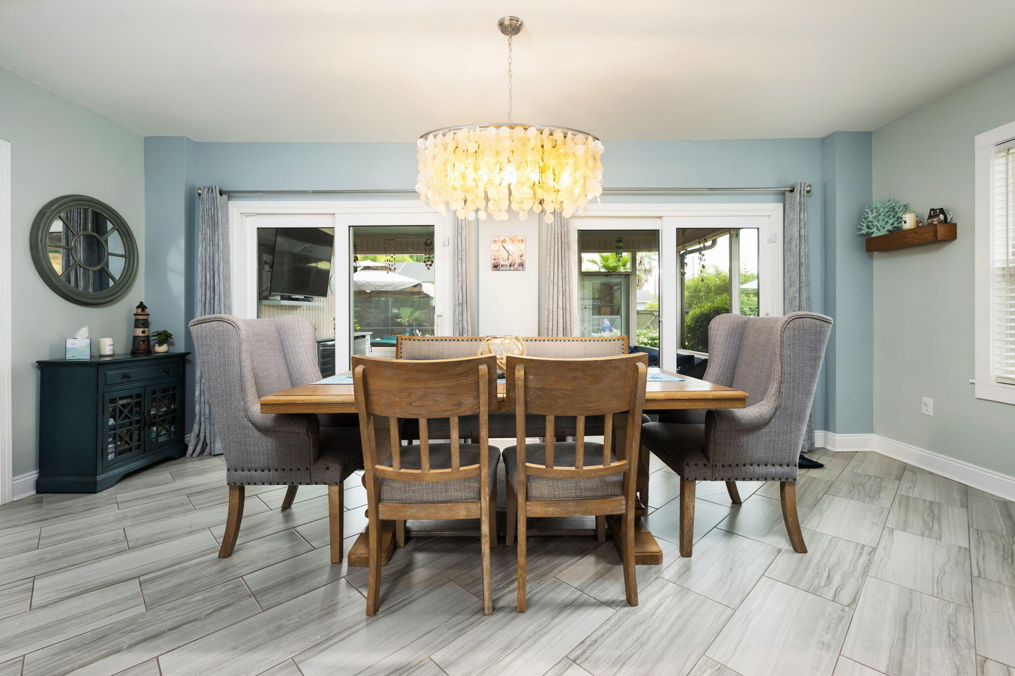 GARNIERS BEACH 2ND - Residential