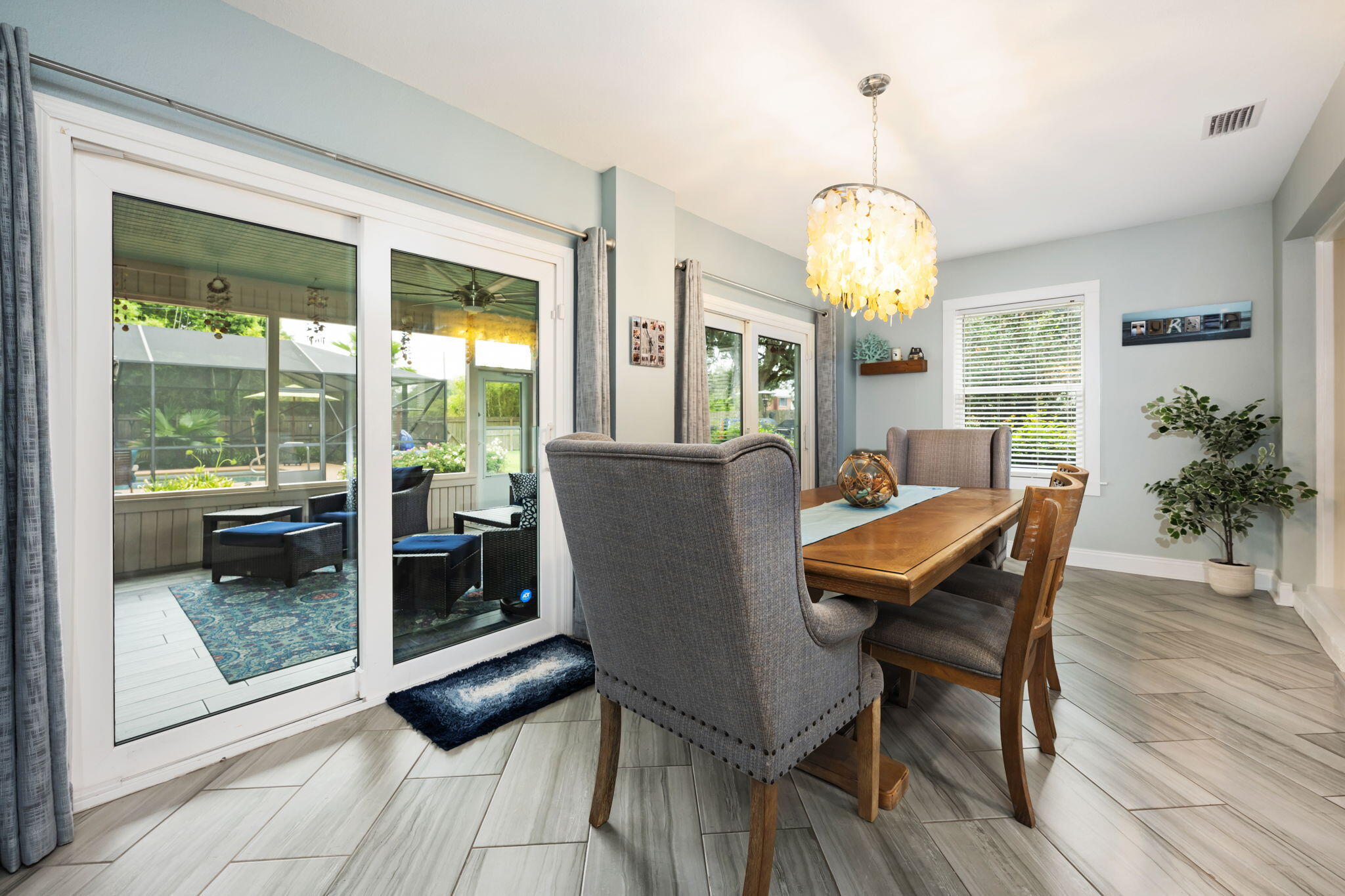 GARNIERS BEACH 2ND - Residential