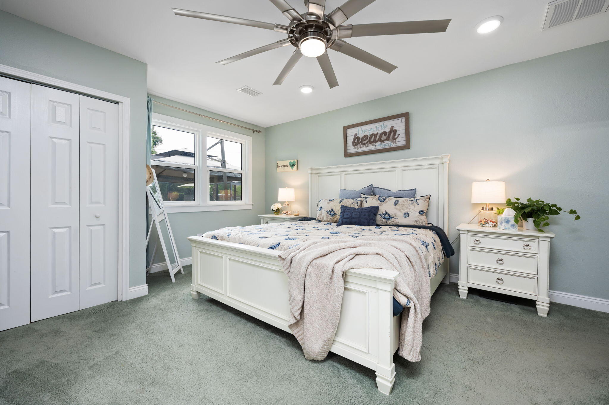 GARNIERS BEACH 2ND - Residential