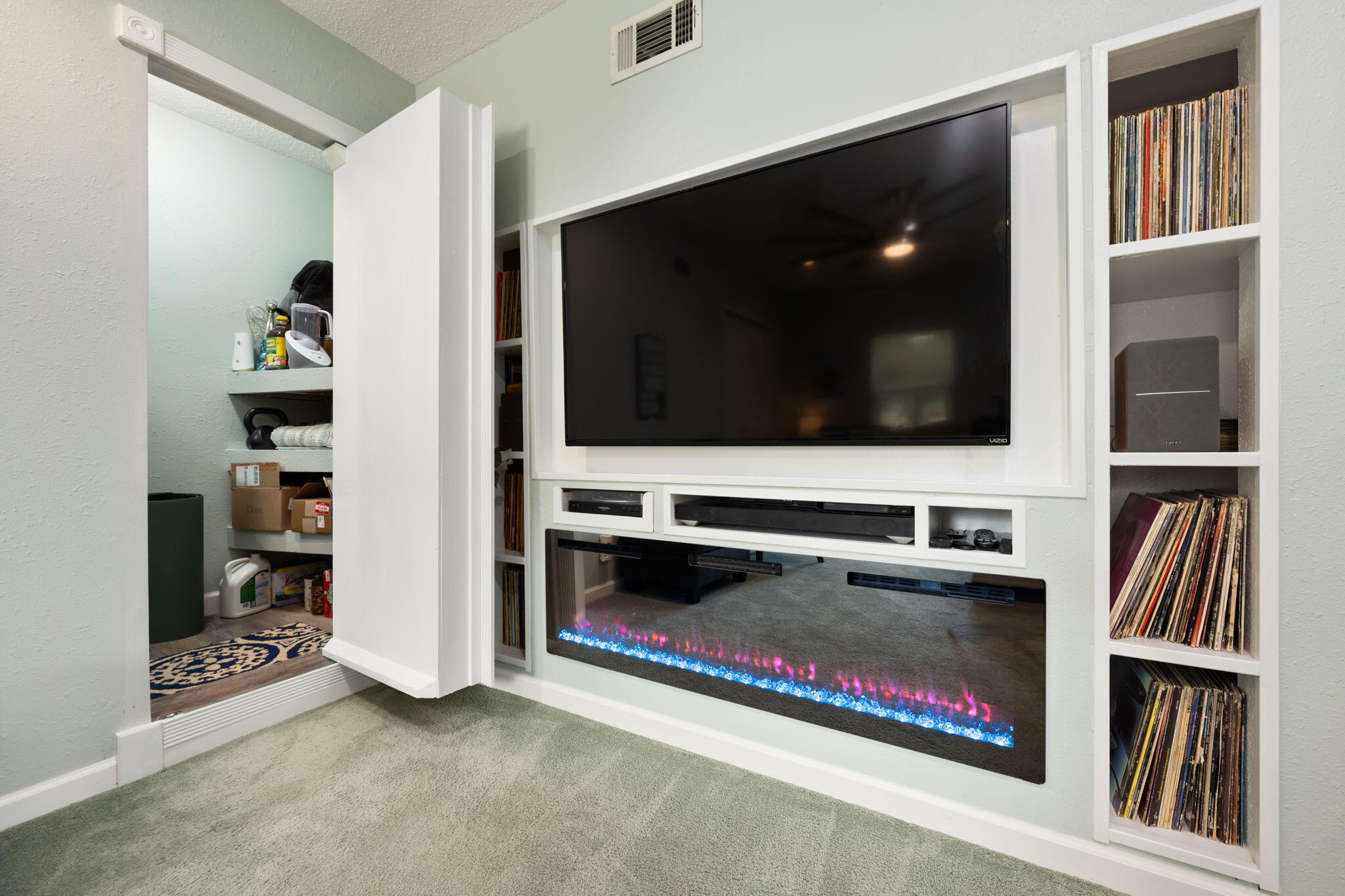 GARNIERS BEACH 2ND - Residential