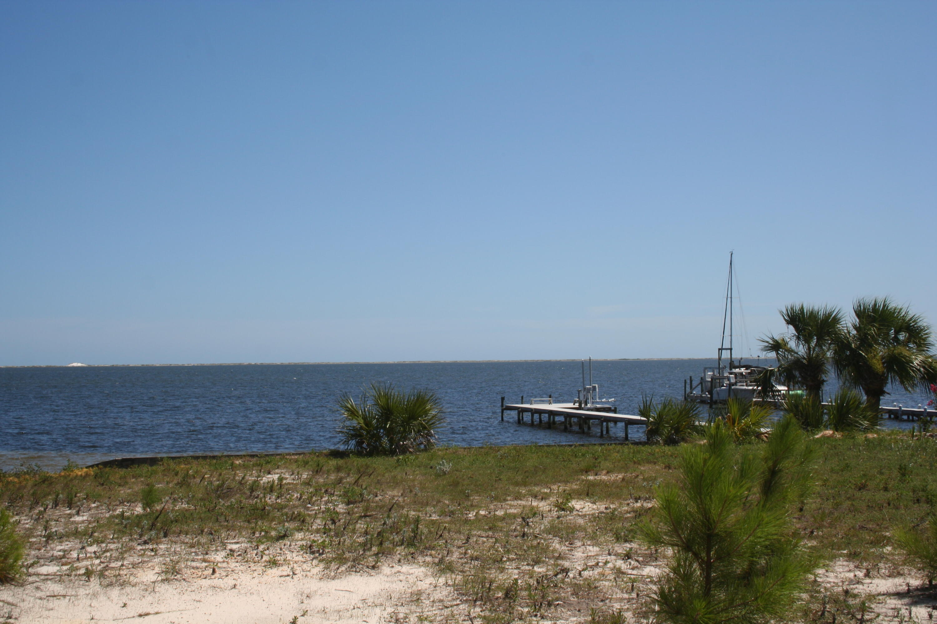 DAVID'S LANDING - Land