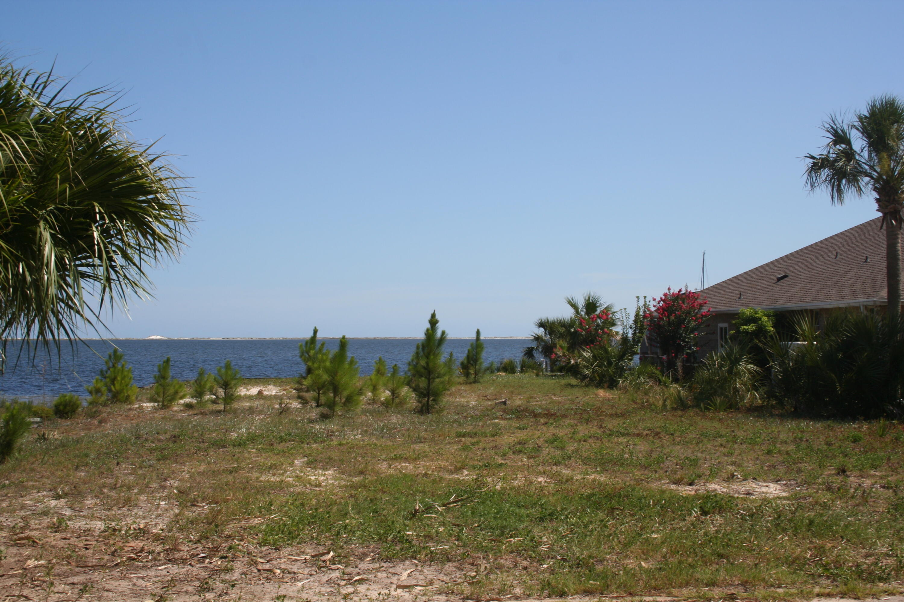 DAVID'S LANDING - Land