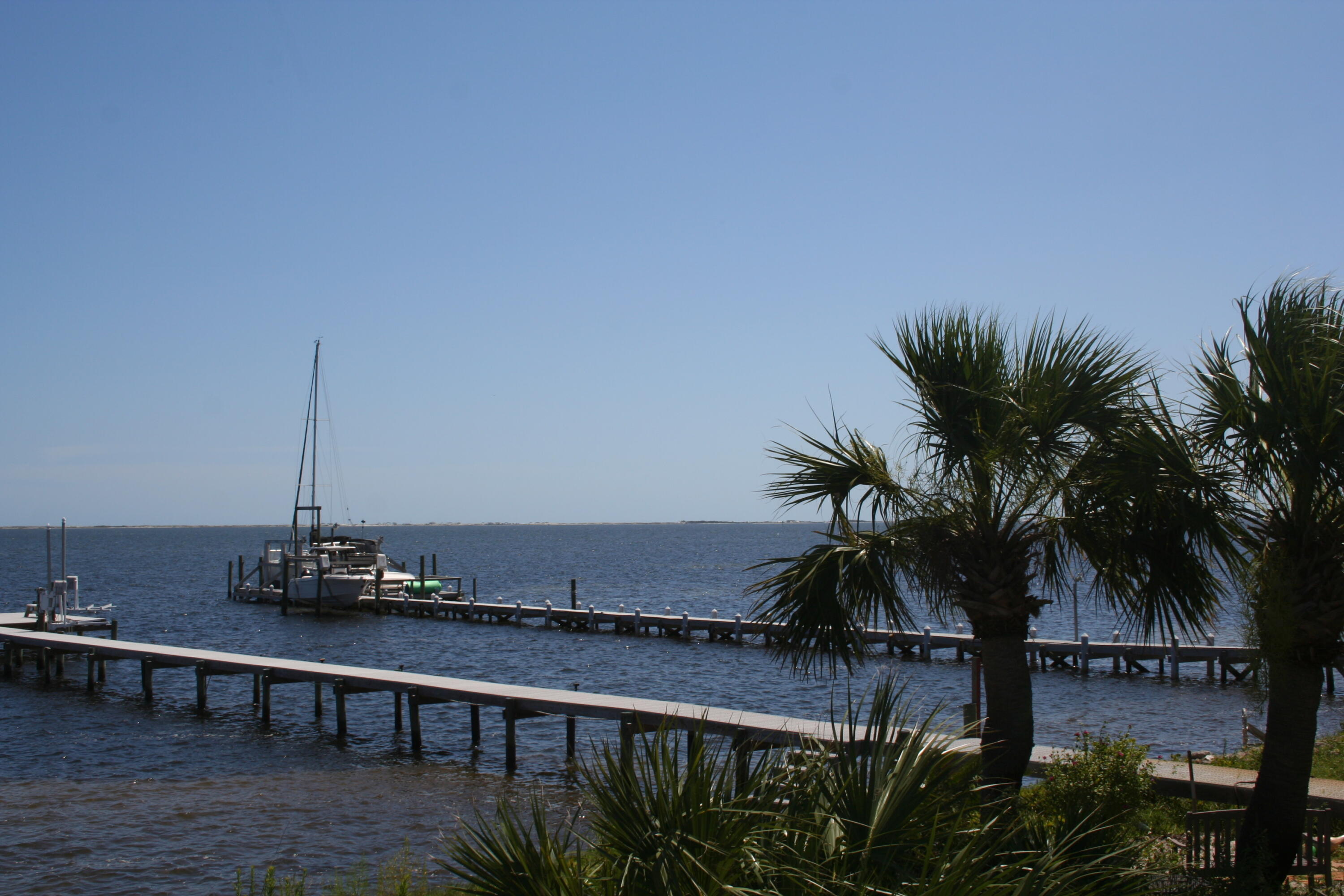 DAVID'S LANDING - Land
