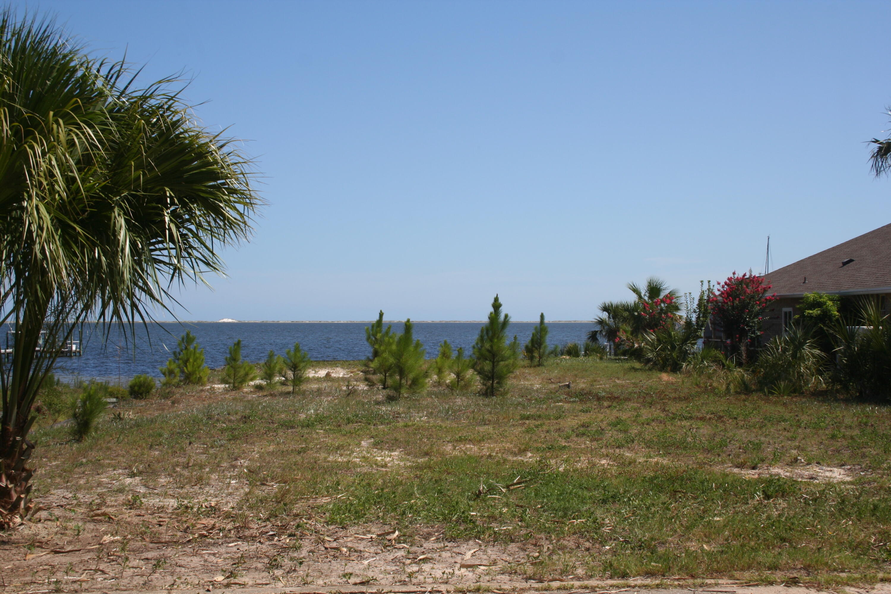 DAVID'S LANDING - Land