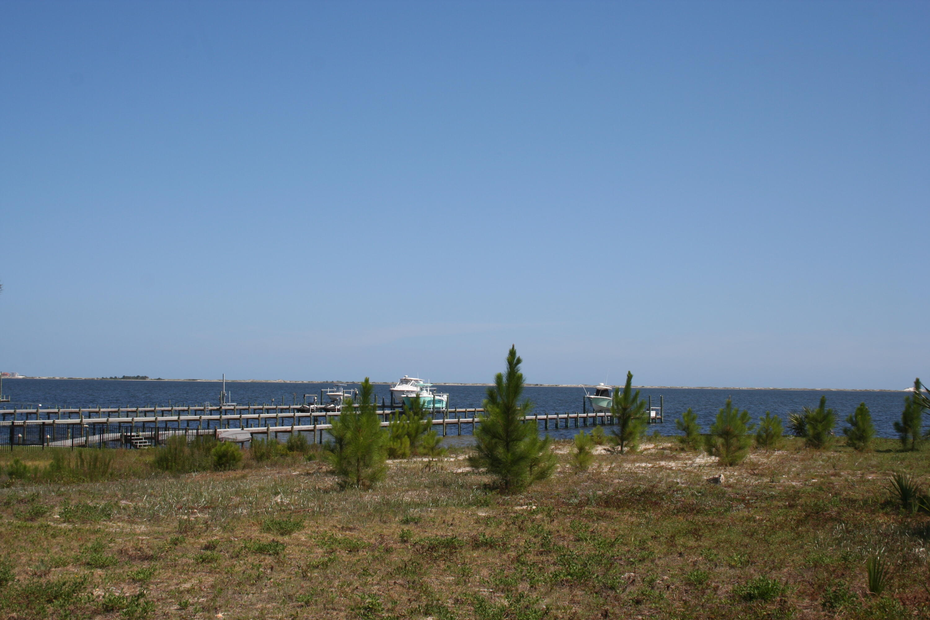 DAVID'S LANDING - Land