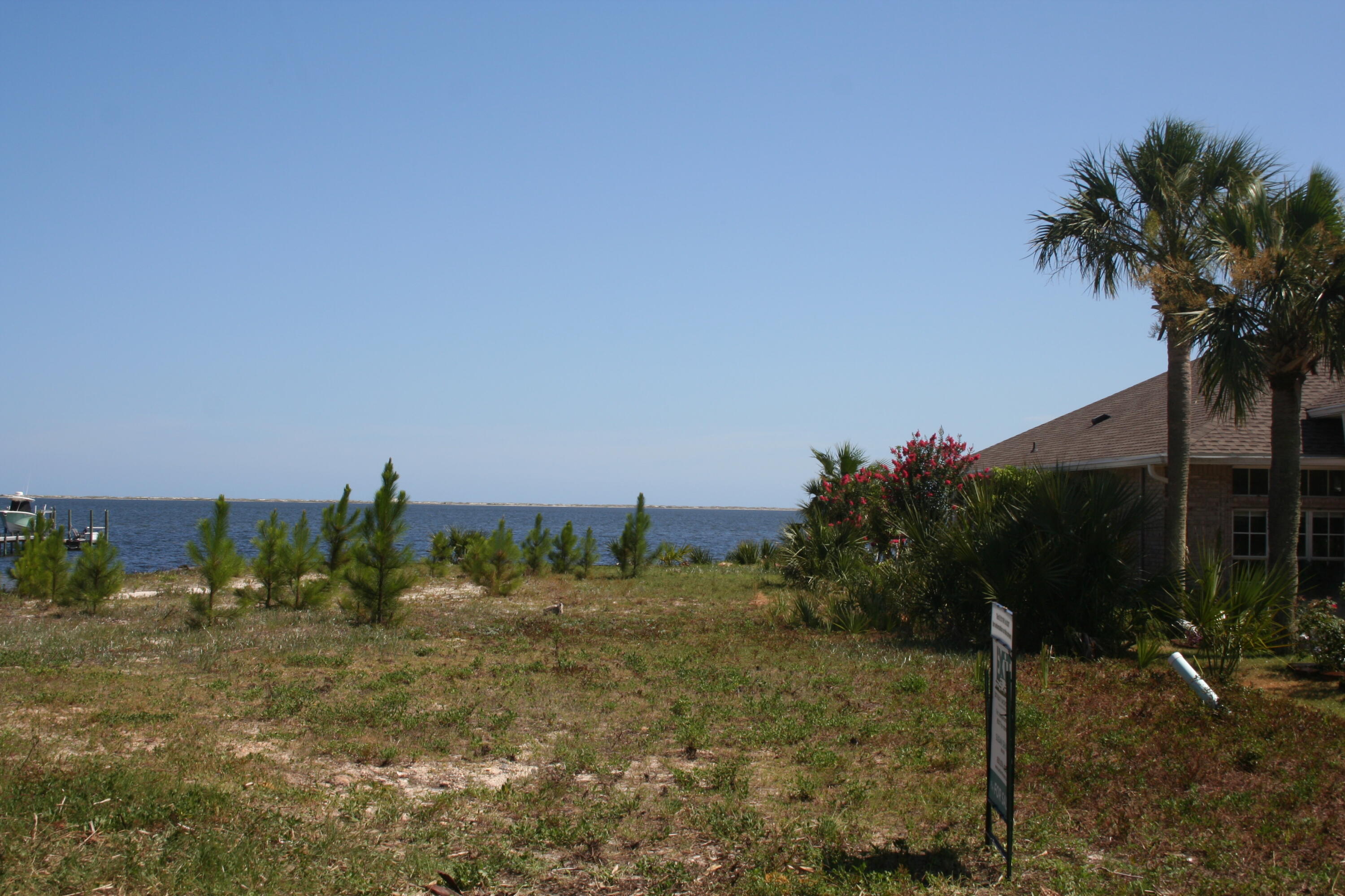 DAVID'S LANDING - Land