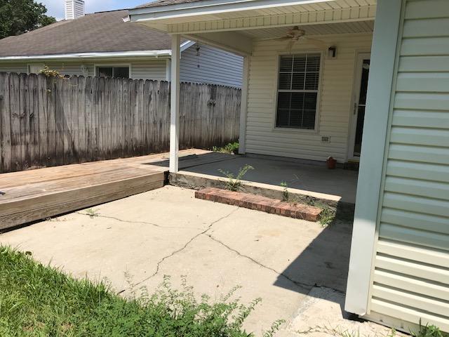 ROANOKE VILLAGE S/D - Residential