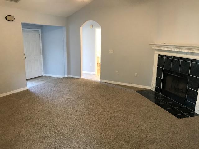 ROANOKE VILLAGE S/D - Residential