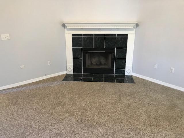 ROANOKE VILLAGE S/D - Residential