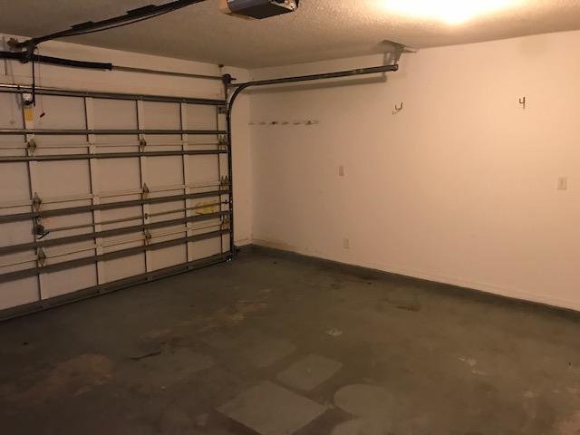 ROANOKE VILLAGE S/D - Residential