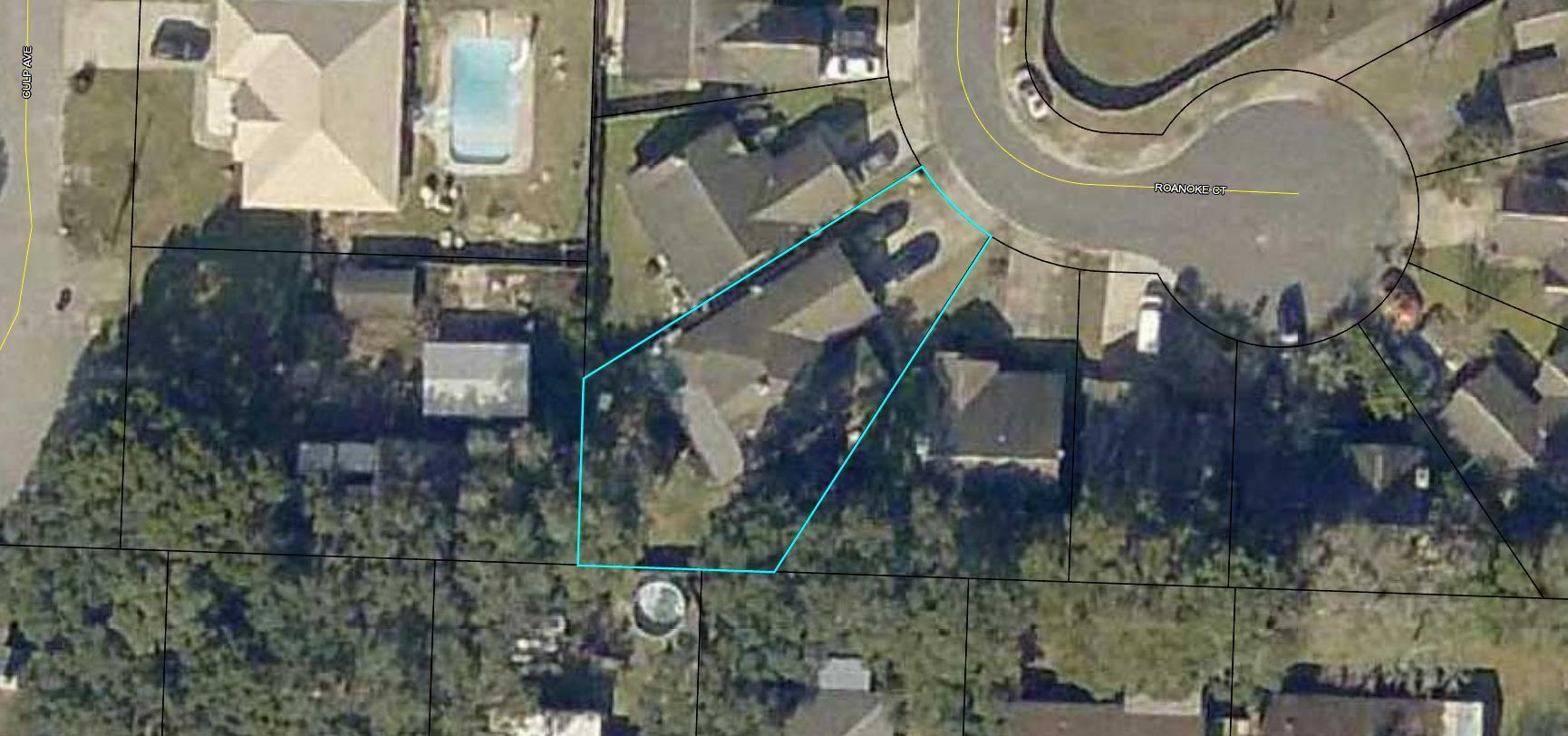 ROANOKE VILLAGE S/D - Residential