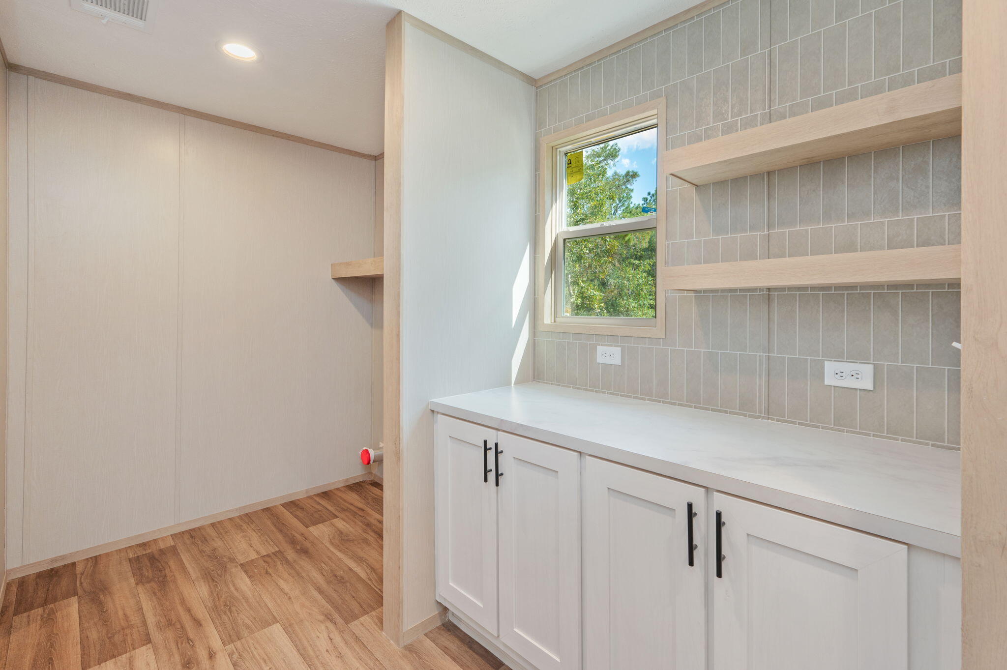 OAKWOOD HILLS UNIT 1 - Residential