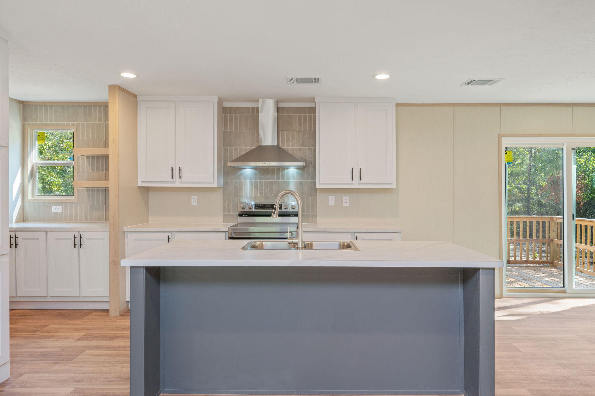 OAKWOOD HILLS UNIT 1 - Residential
