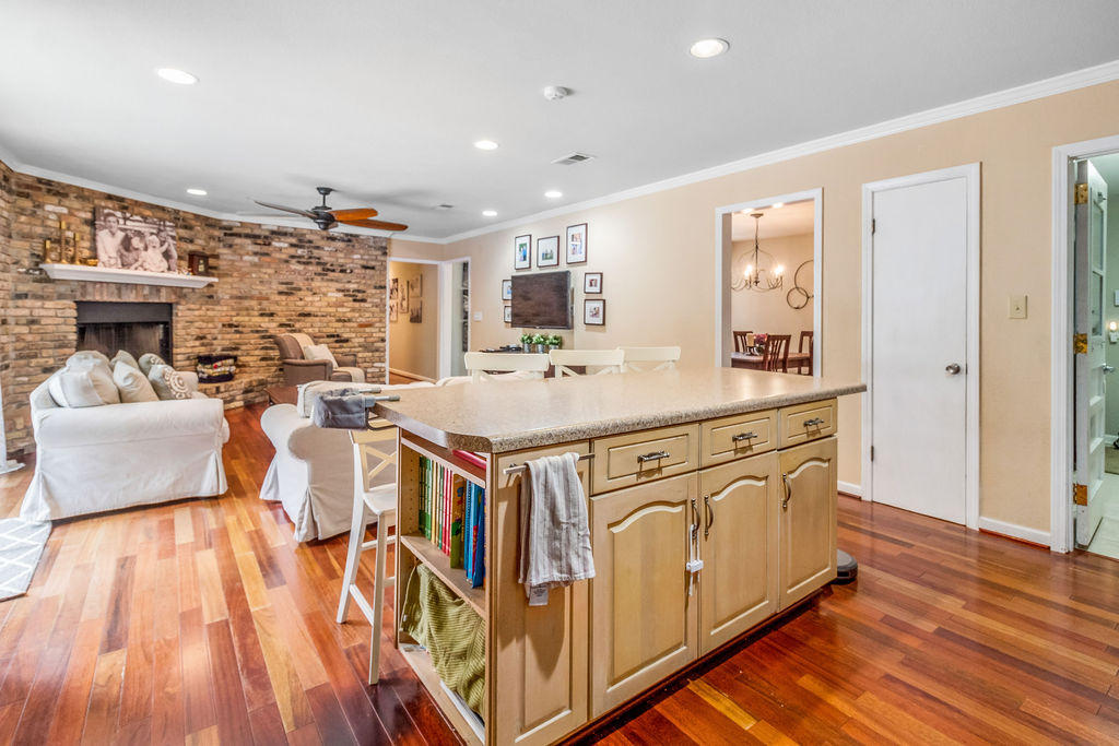 CORDOVA PARK - Residential