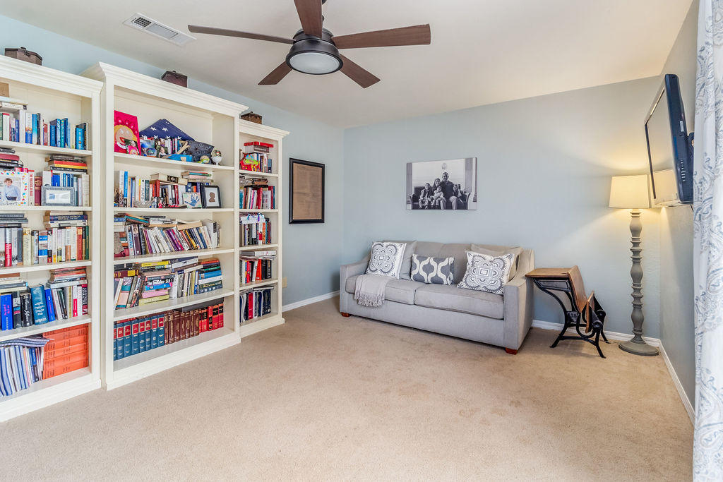 CORDOVA PARK - Residential