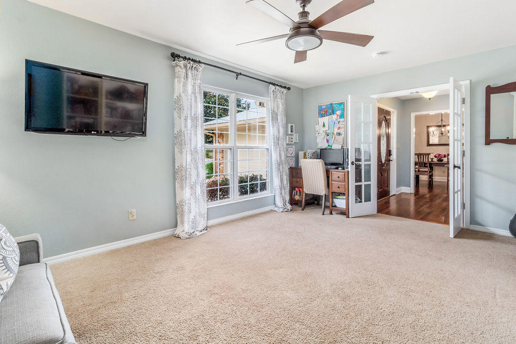 CORDOVA PARK - Residential