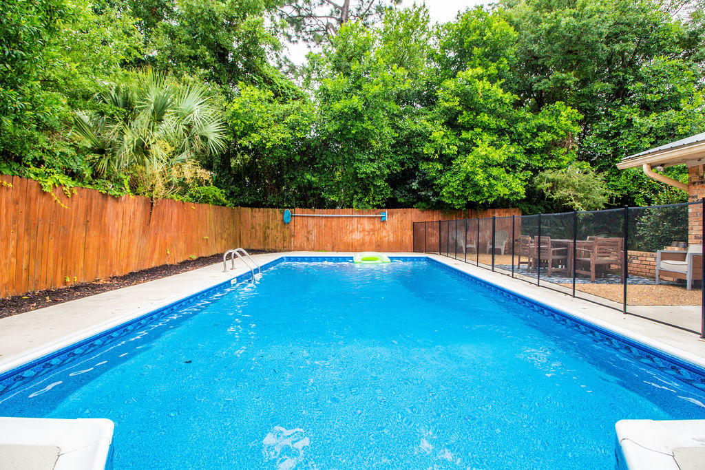 CORDOVA PARK - Residential