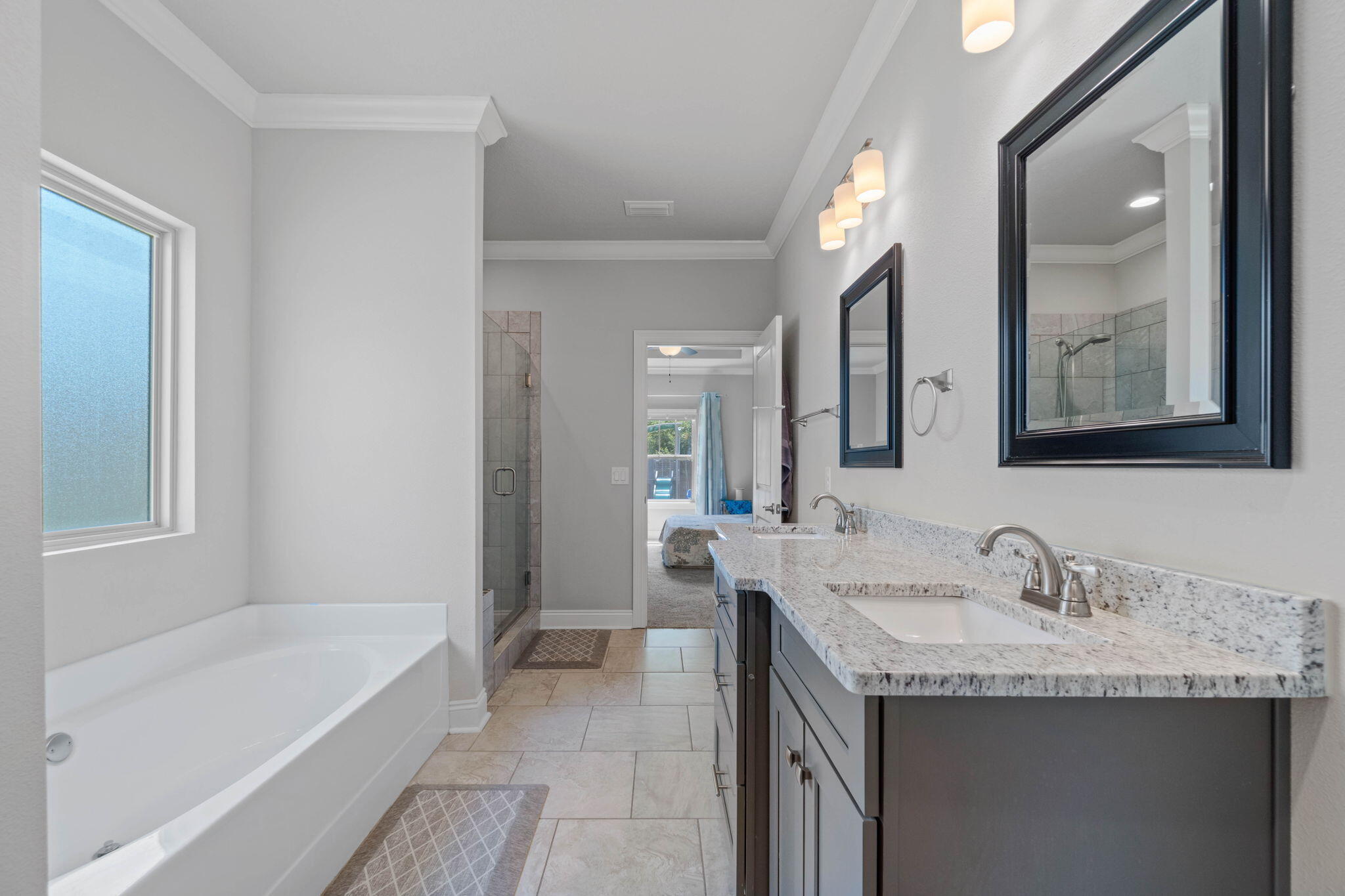 NAVARRE S/D 2ND ADDN - Residential