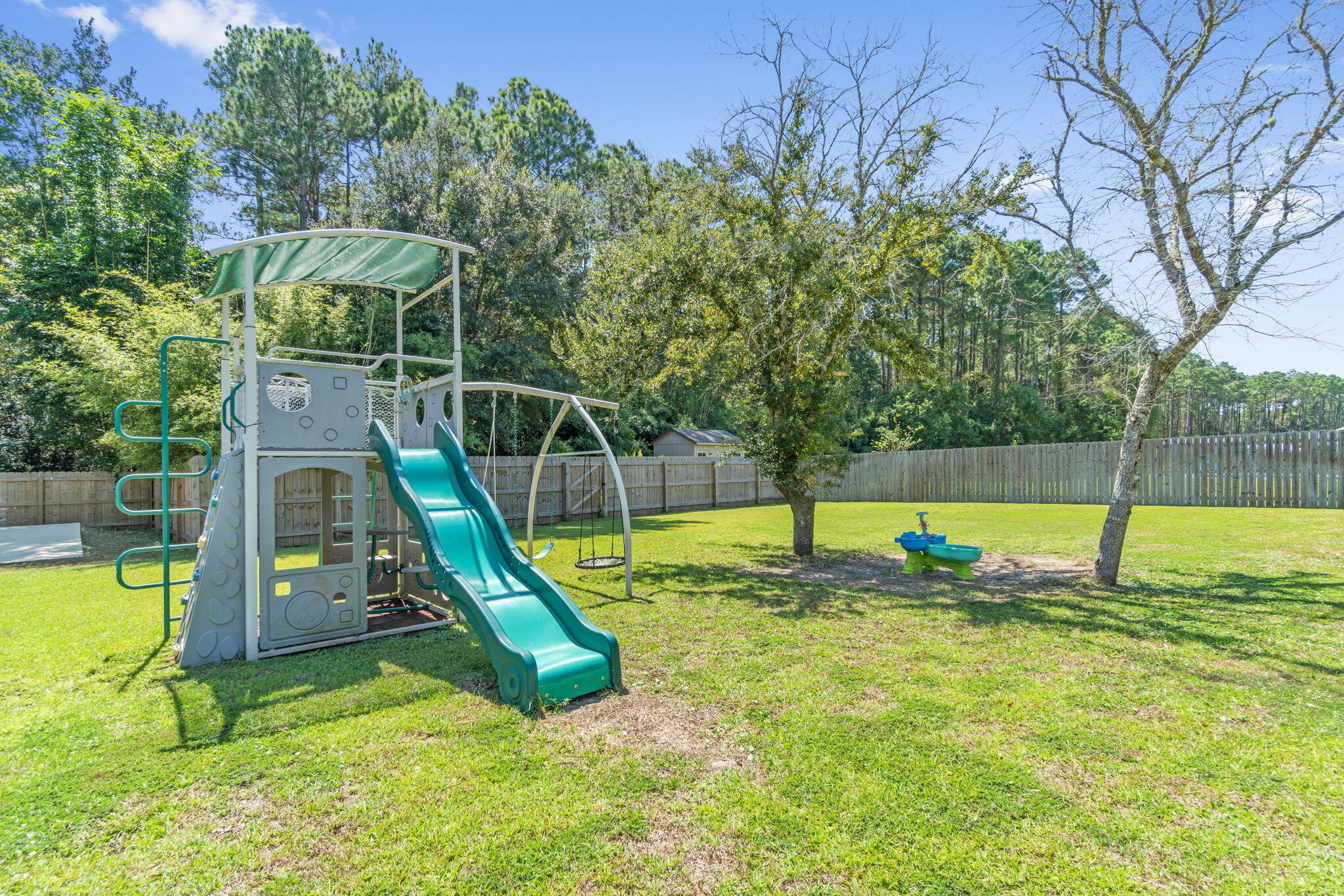 NAVARRE S/D 2ND ADDN - Residential