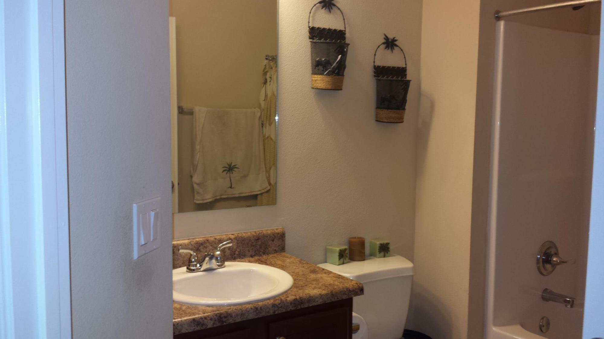 SILVER SPRINGS EST - Residential